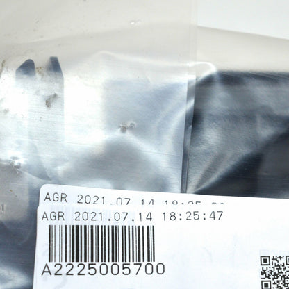 NEW MERCEDES-BENZ S W222 RIGHT LOWER RADIATOR SUPPORT BAFFLE A2225005700