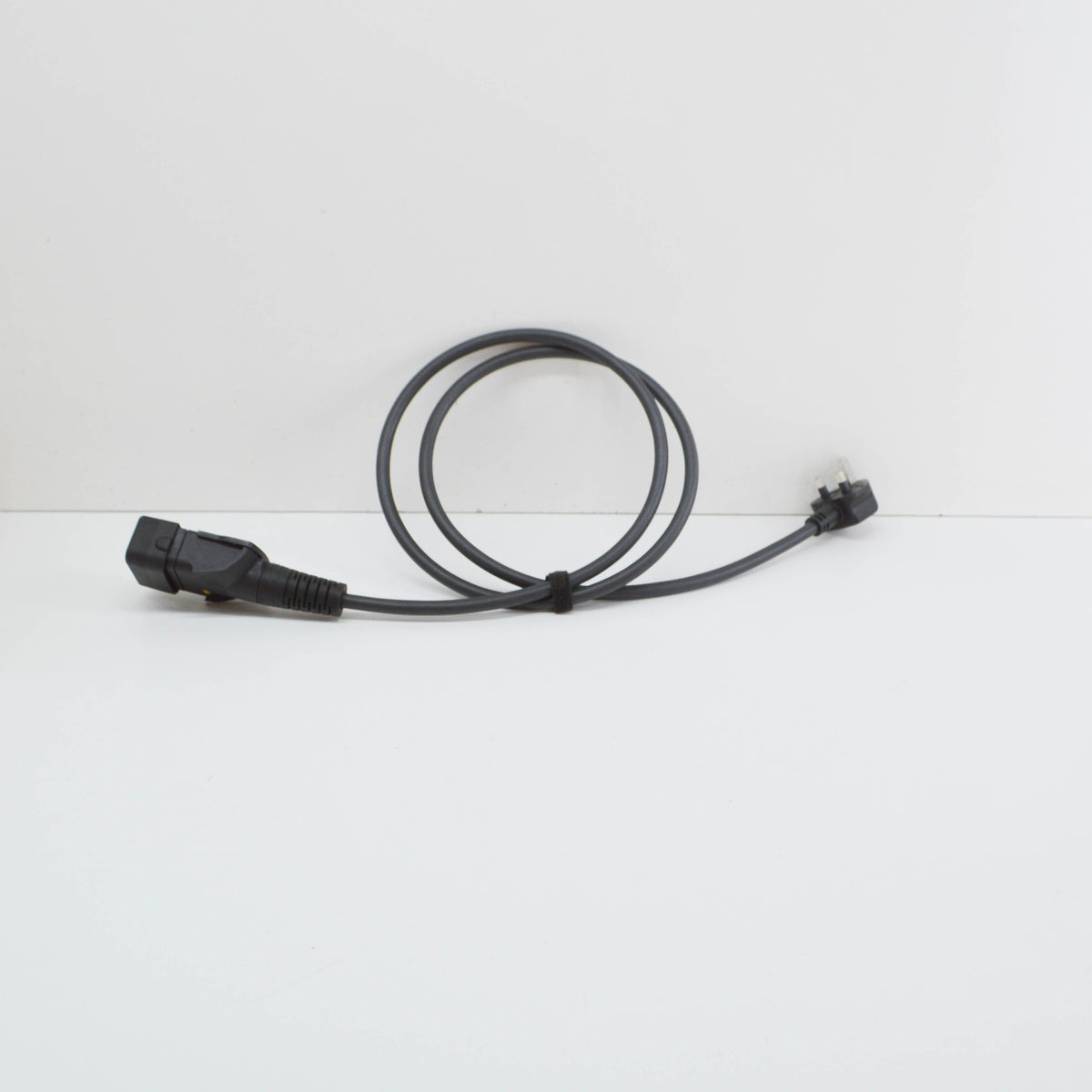 new audi a3 8v uk mains socket charge cable 7pp971678bl original