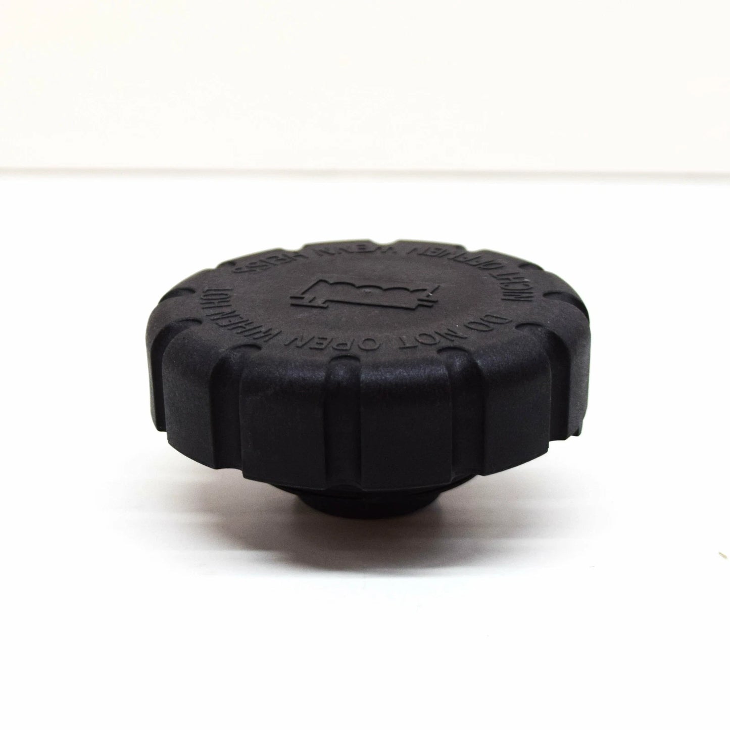 NEW MB SLK R172 COOLANT TANK COVER CAP A2105010615 5.5 PETROL ORIGINAL