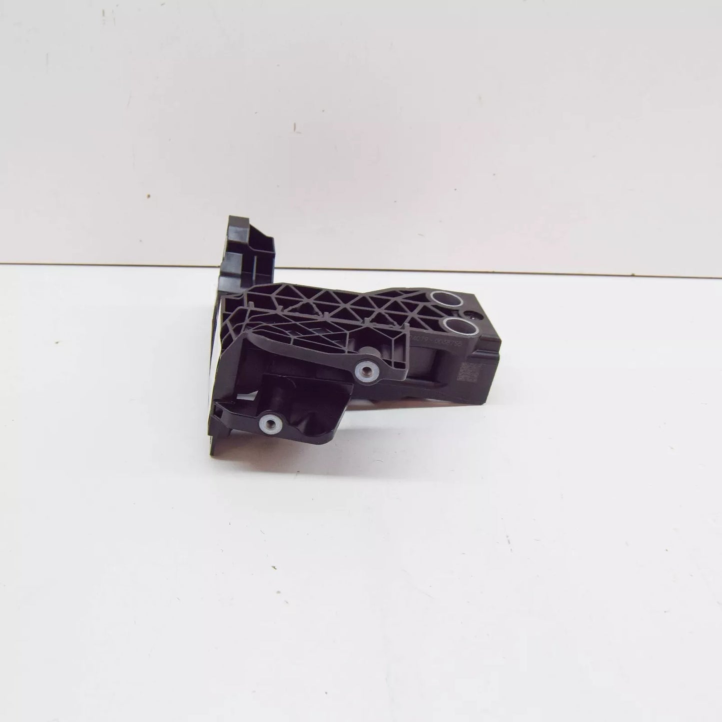 NEW MERCEDES-BENZ C W206 FRONT RIGHT BUMPER ABSORBER A2066201600 ORIGINAL