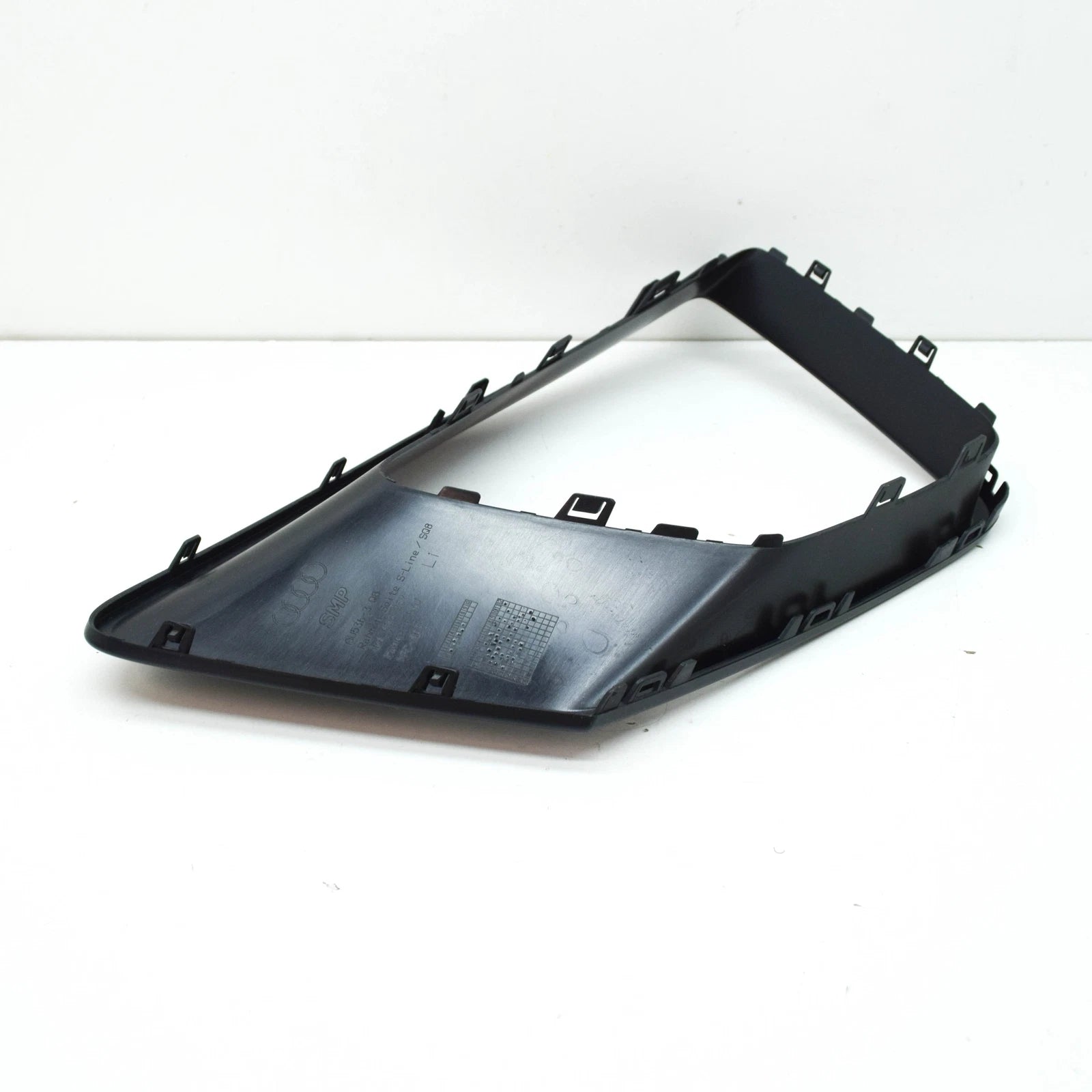 NEW AUDI Q8 FRONT BUMPER LEFT GRILLE DECORATIVE FRAME 4M8853257RU6 ORIGINAL