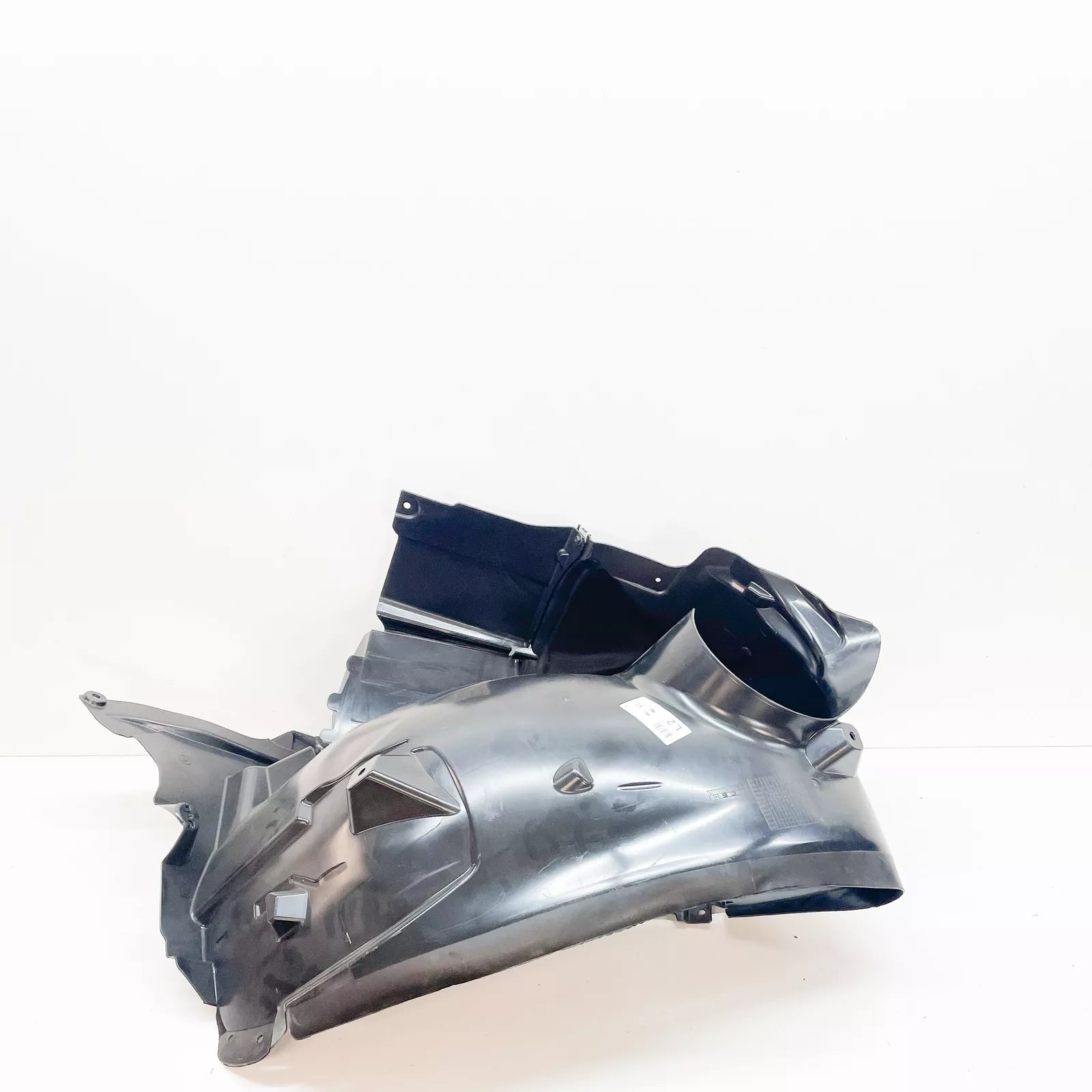 NEW MERCEDES-BENZ GLA X156 FRONT RIGHT WHEEL HOUSE COVERING A1566907400 ORIGINAL