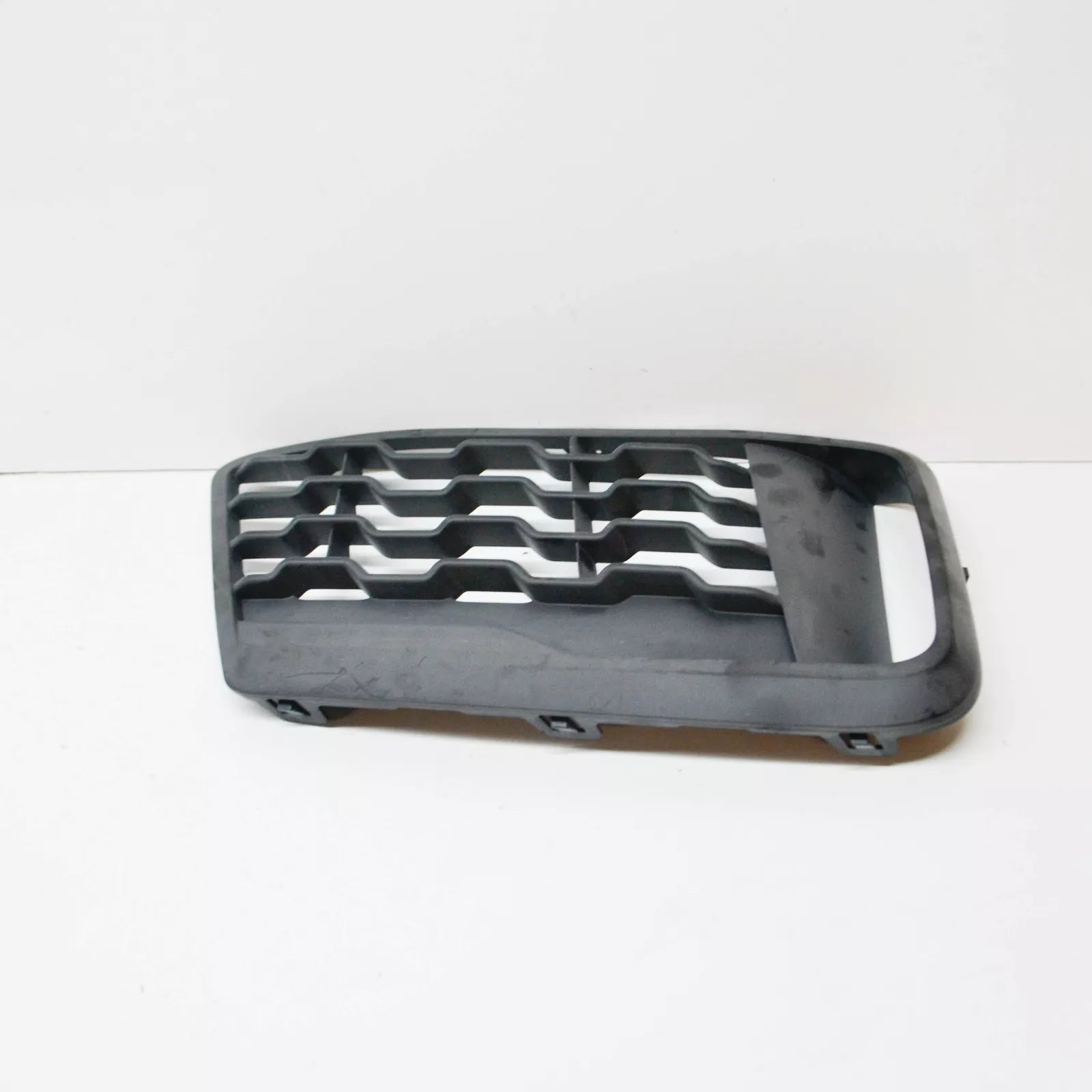 NEW BMW X1 F48 FRONT M SPORT BUMPER RIGHT GRILLE 51118059890 8059890 2015