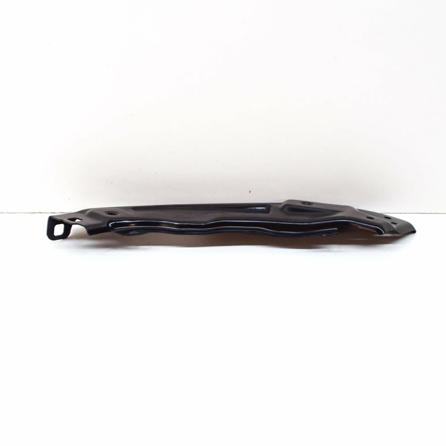 NEW AUDI A1 SPORTBACK GBA RIGHT UPPER CROSS SUPPORT 82A806930 ORIGINAL