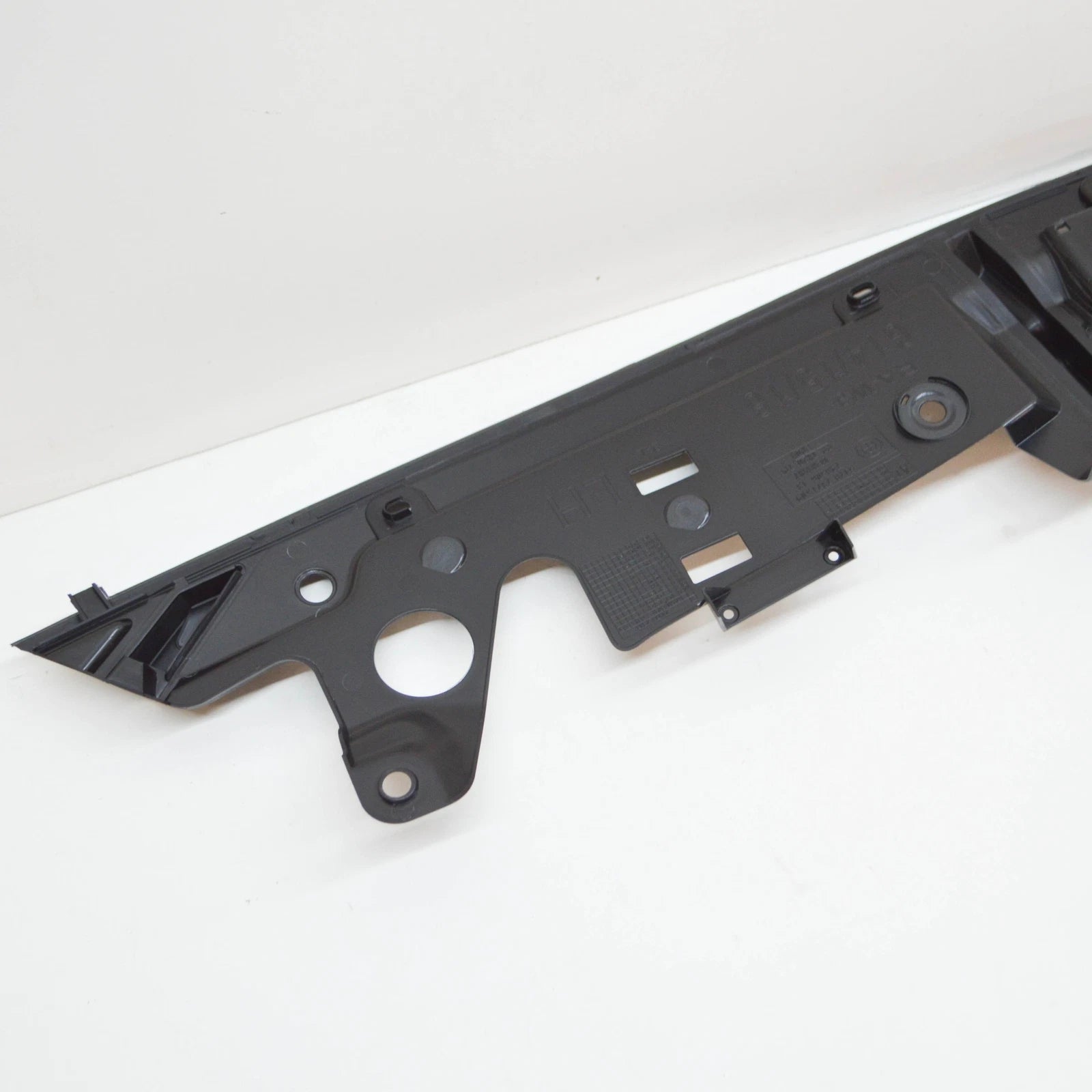 NEW BMW 8 CABRIO G14 FRONT LEFT SIDE PANEL SEALING 51767371509 ORIGINAL