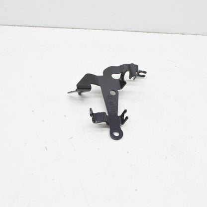 NEW AUDI A6 AVANT C8 RIGHT BRAKE HOSE RETAINER 4K0611846K ORIGINAL