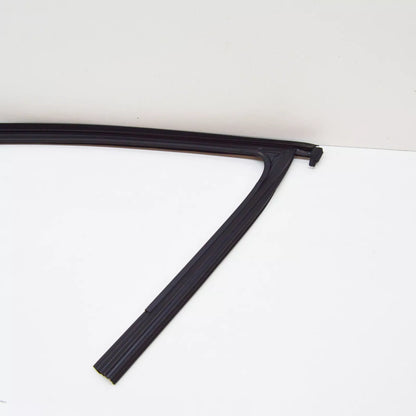 NEW VOLKSWAGEN TIGUAN MK1 FRONT RIGHT DOOR WINDOW GUIDE 5N0837432G5AP ORIGINAL