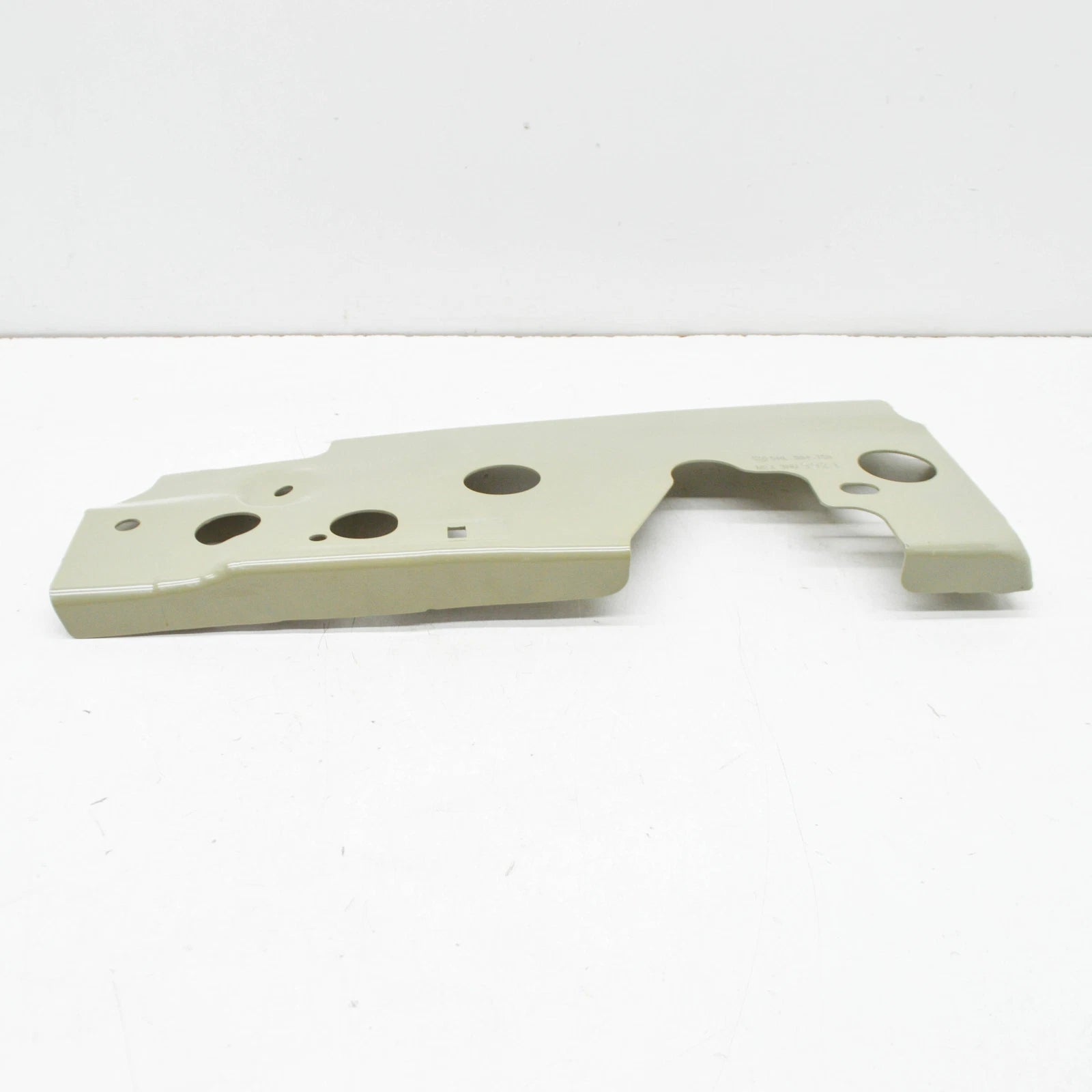 NEW VOLKSWAGEN TIGUAN AD RIGHT SEAL CHANNEL REINFORCEMENT 5NL804750 ORIGINAL