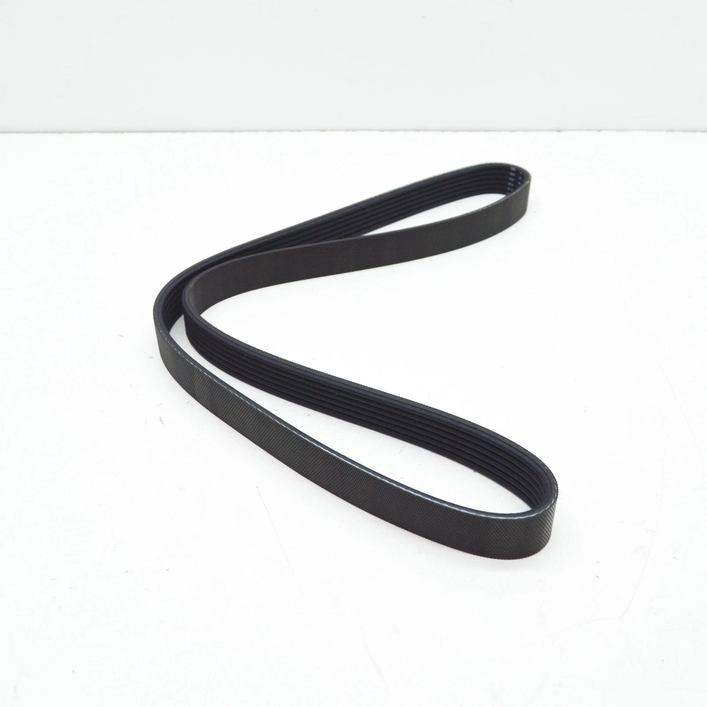 NEW AUDI A4 B9 ALTERNATOR BELT 04L260849AB ORIGINAL