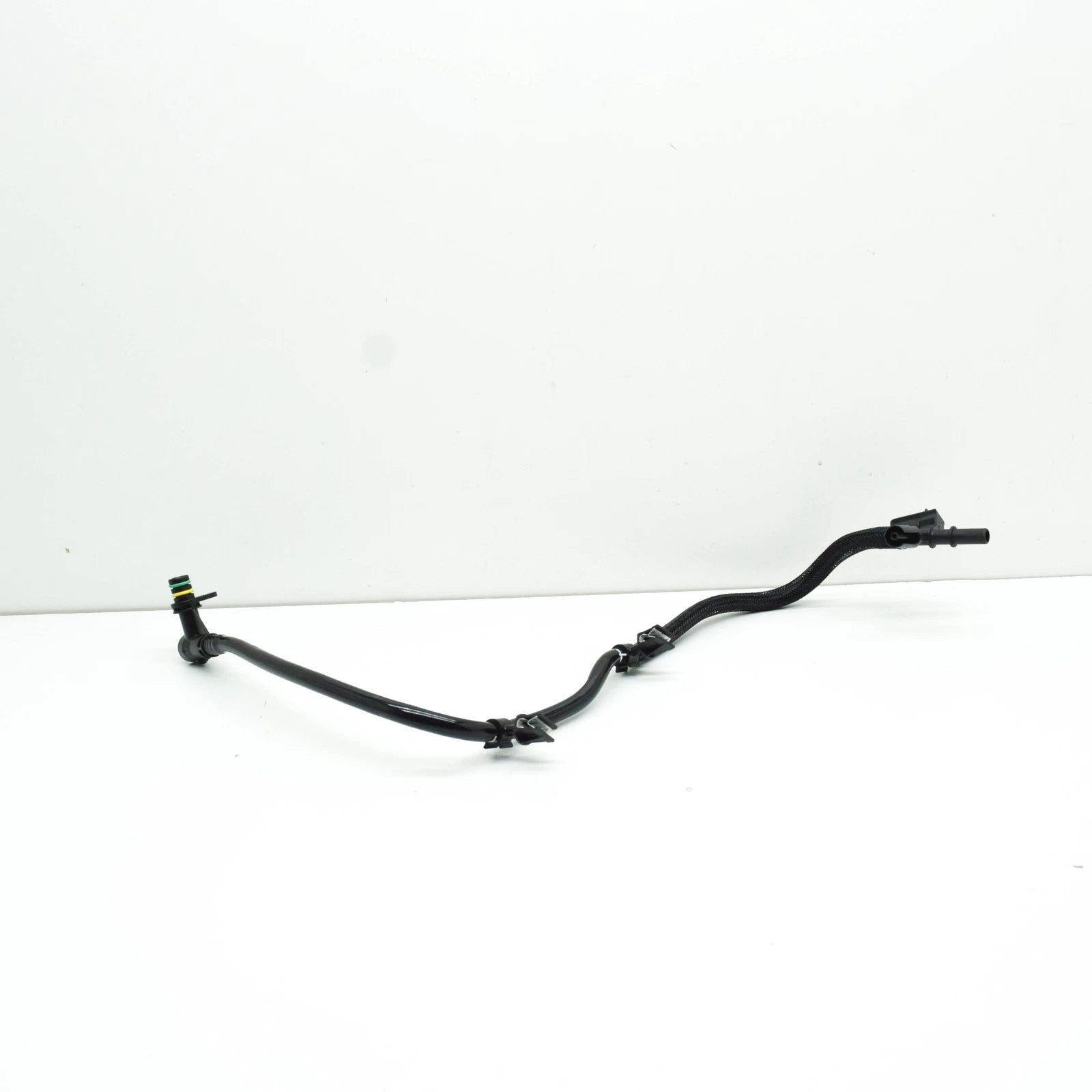 NEW VOLKSWAGEN CRAFTER SZ VACUUM HOSE 04L129456P