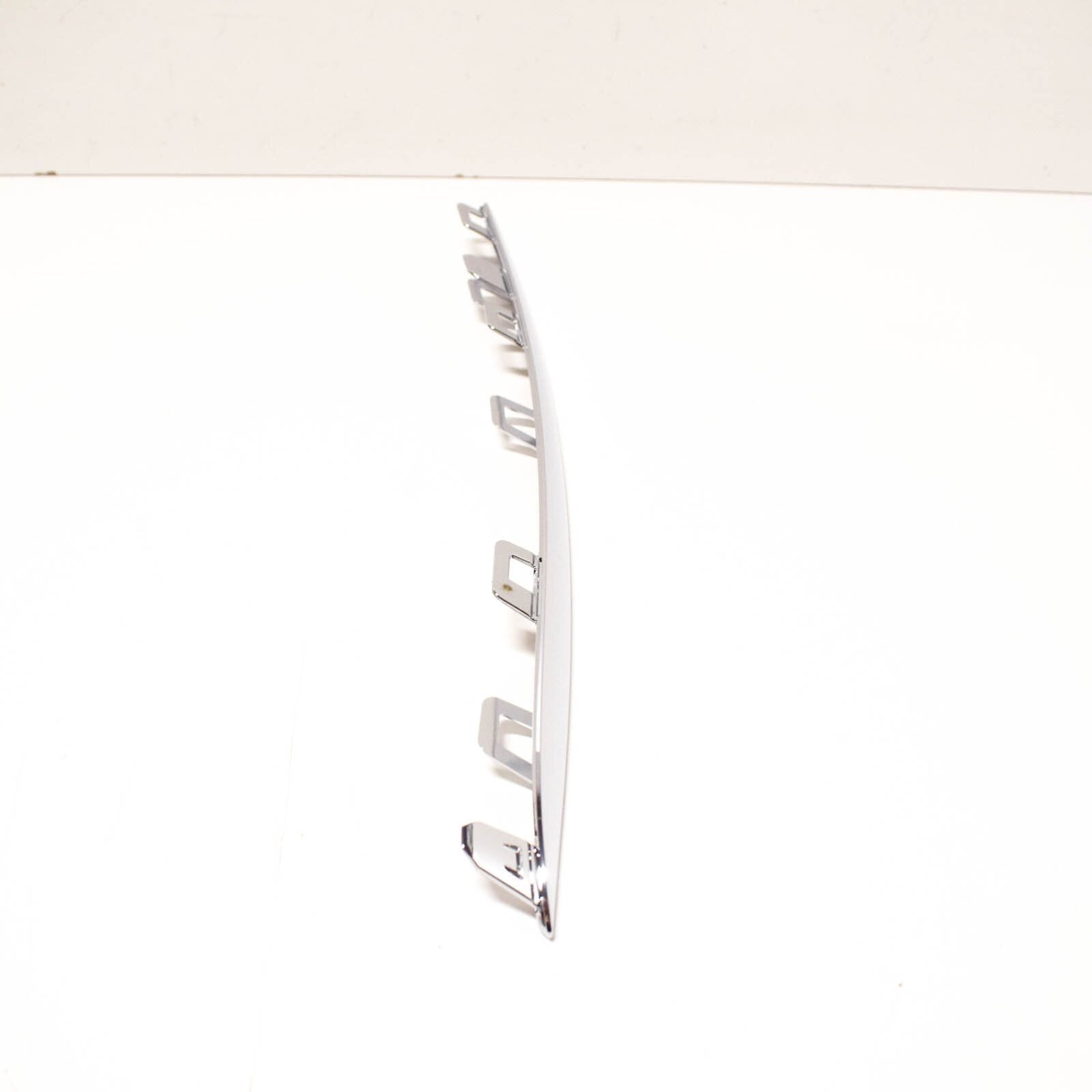 NEW MERCEDES-BENZ C-CLASS W205 FRONT LEFT GRILLE TRIM A2058880173 ORIGINAL