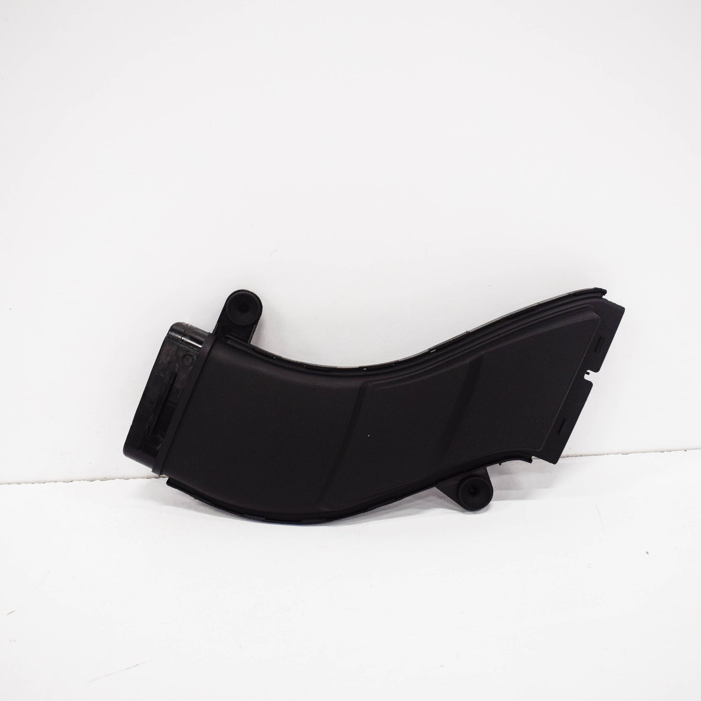 NEW MERCEDES-BENZ GLC X253 AIR GUIDE A2760902537 ORIGINAL