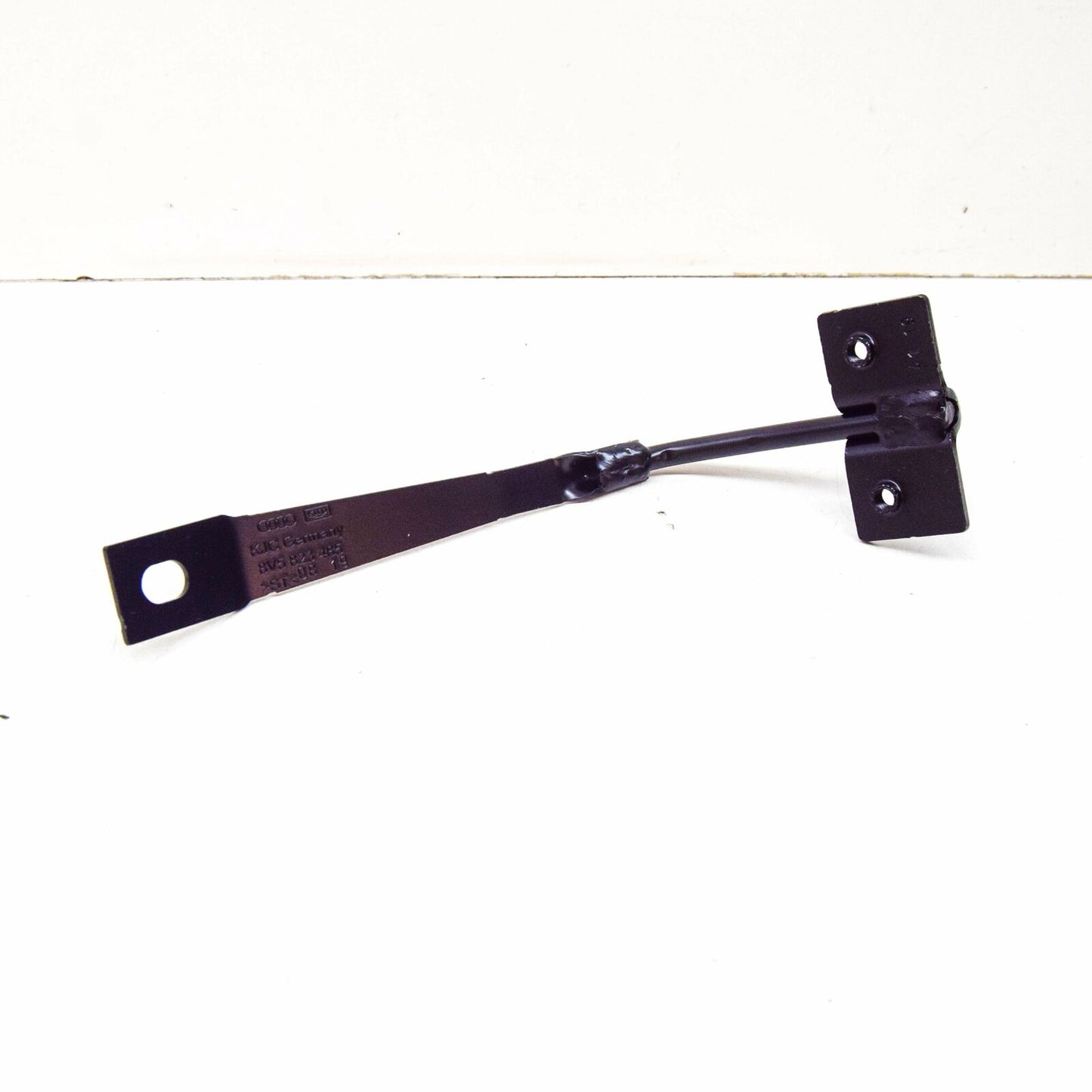 NEW AUDI A3 CABRIO 8V FRONT BONNET HOOD LOCK SUPPORT 8V5823485 ORIGINAL