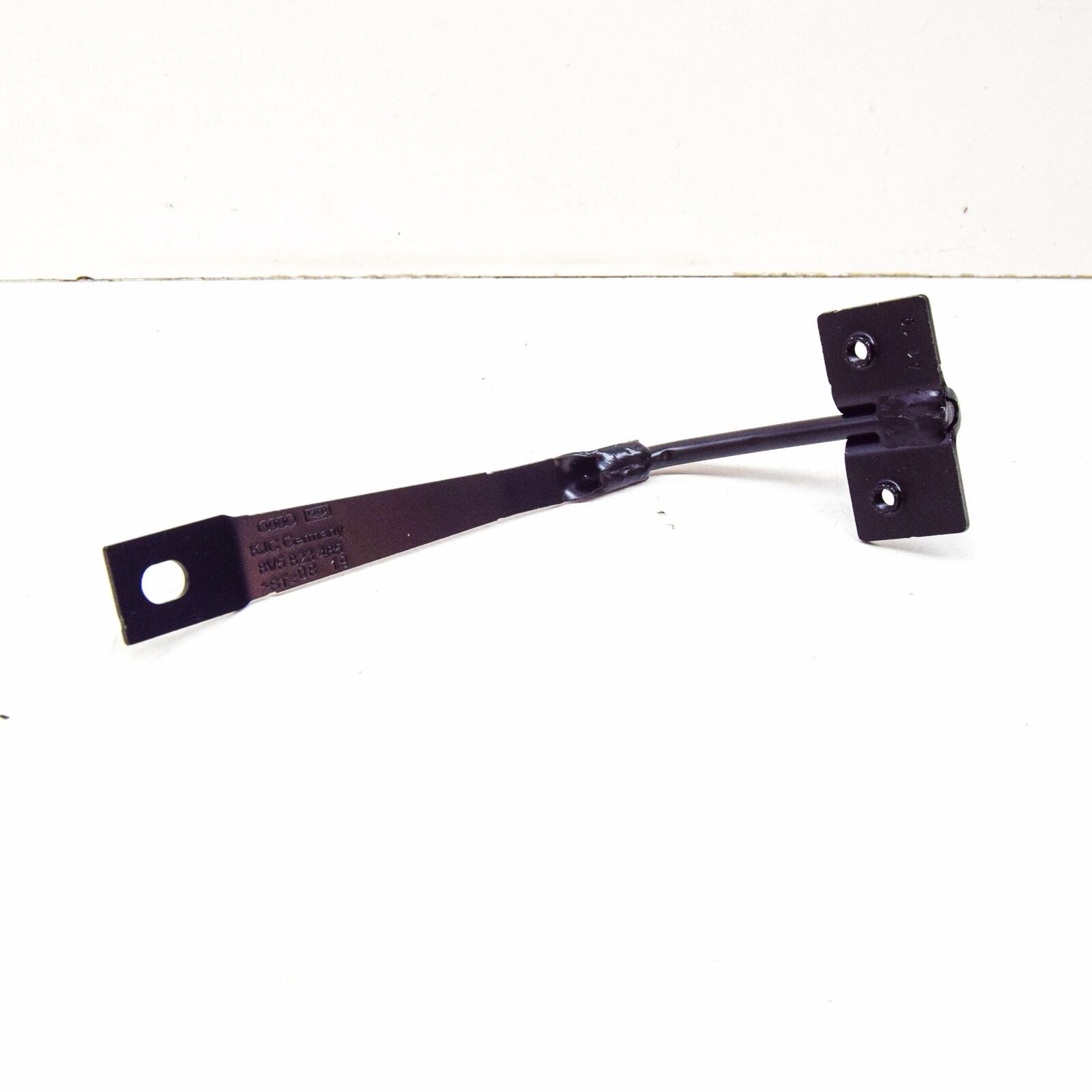 NEW AUDI A3 CABRIO 8V FRONT BONNET HOOD LOCK SUPPORT 8V5823485 ORIGINAL