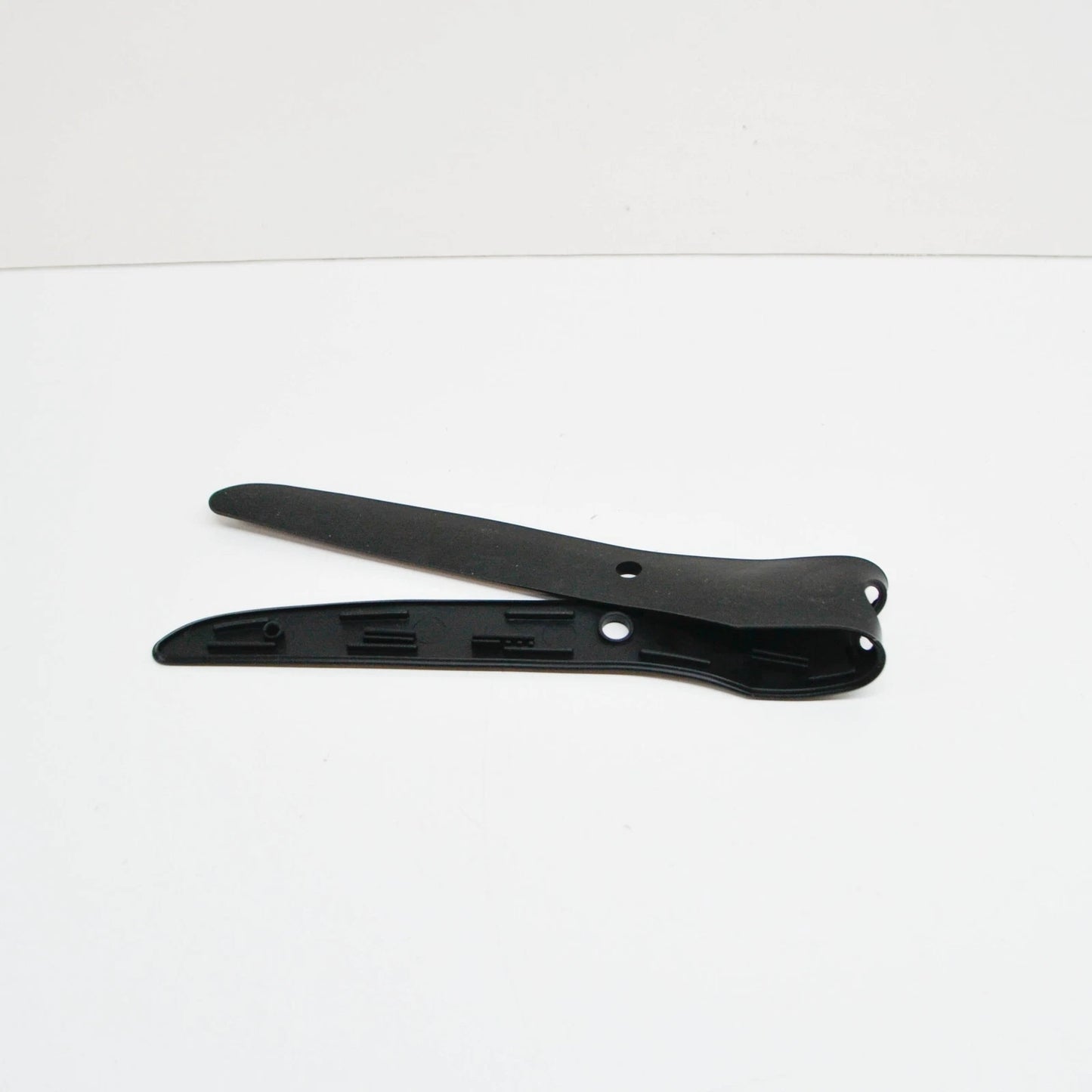 NEW BMW Z3 COUPE E36 TRUNK LID GRIP GASKET 51227026400 7026400 ORIGINAL