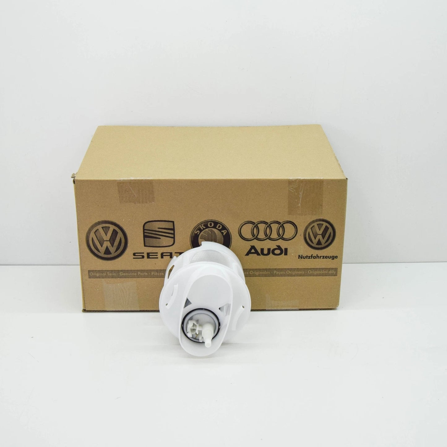 NEW AUDI R8 4S RIGHT FUEL PUMP 4S0201444B ORIGINAL