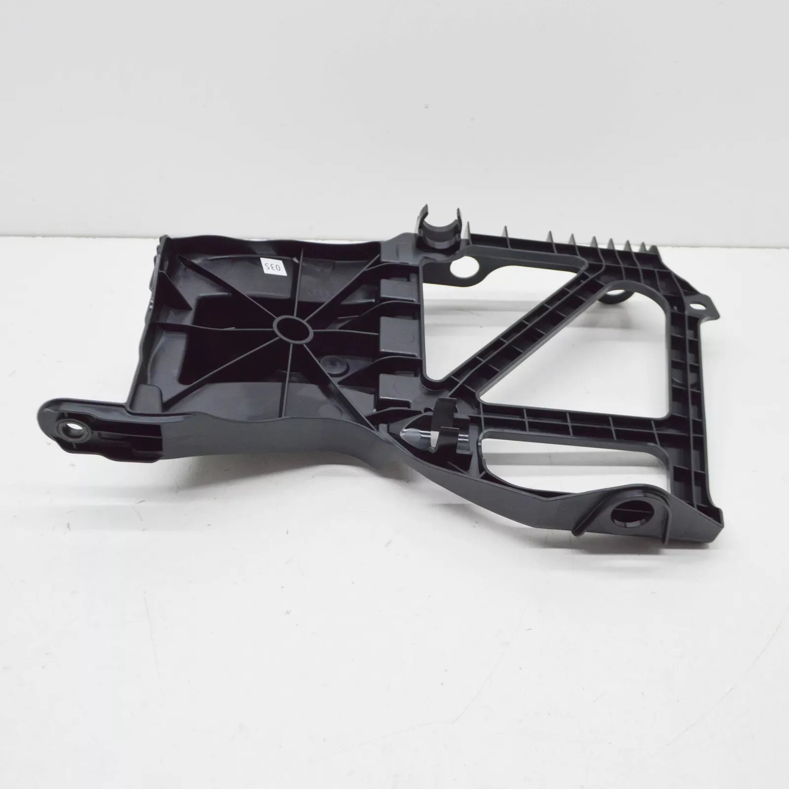 NEW AUDI Q5 FY ADDITIONAL COOLANT RADIATOR HOLDER 80A121261P