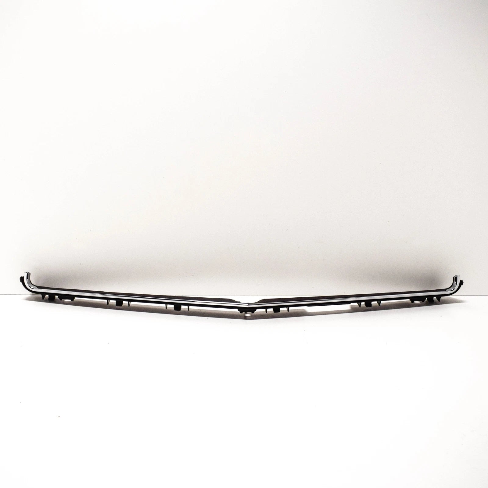 NEW MB E-CLASS C207 FRONT UPPER RADIATOR GRILL TRIM CHROME A2078800082 ORIGINAL