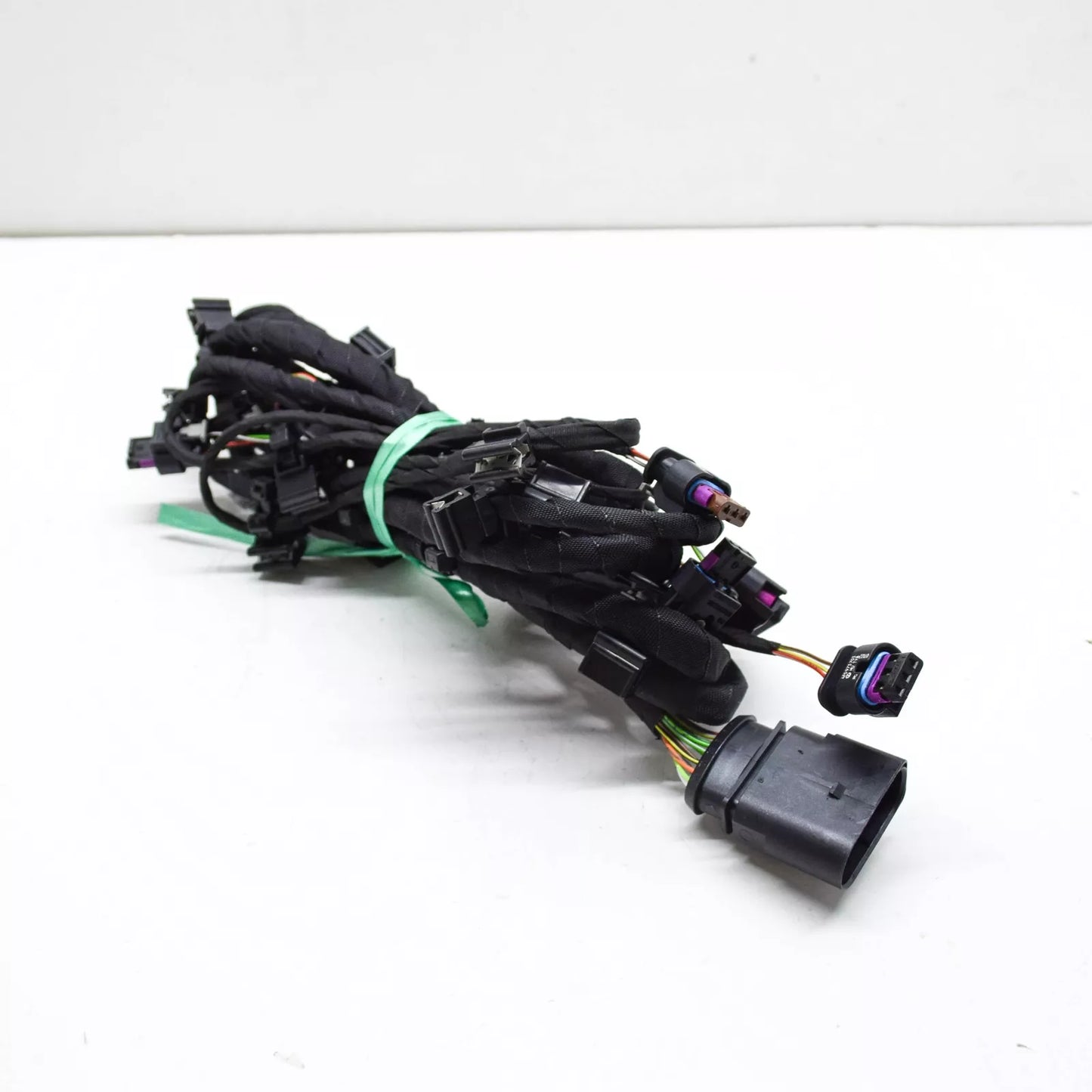 NEW AUDI A3 SPORTBACK 8YA FRONT BUMPER PDC WIRING HARNESS 8Y0971085T ORIGINAL