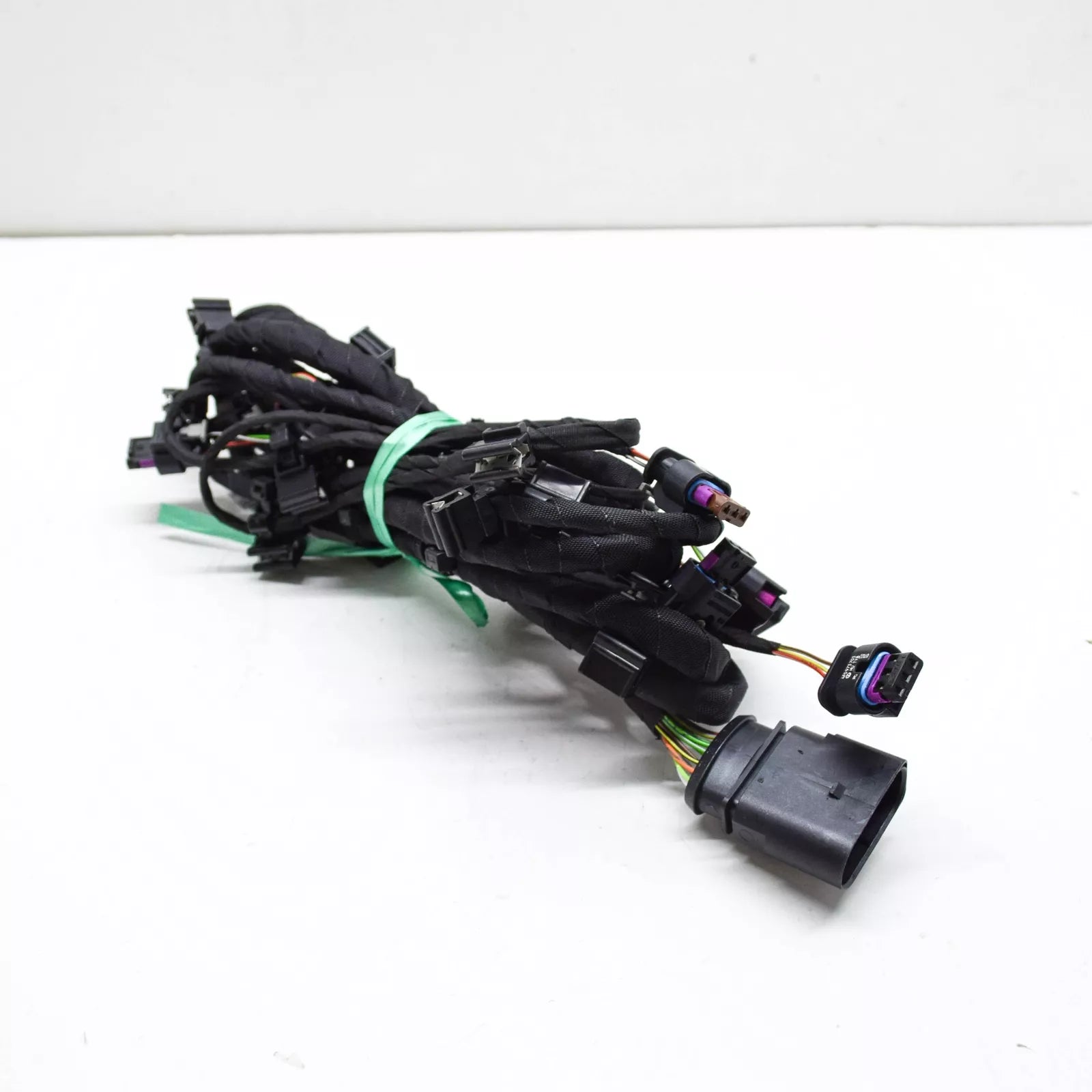 NEW AUDI A3 SPORTBACK 8YA FRONT BUMPER PDC WIRING HARNESS 8Y0971085T ORIGINAL