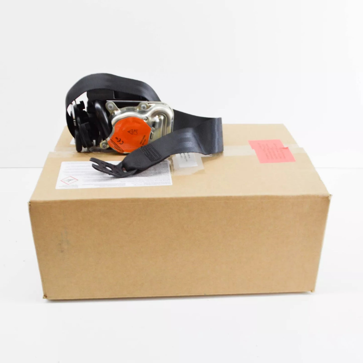 NEW VW GOLF MK7 FRONT LEFT SEAT BELT LHD 5G4857705RAA ORIGINAL