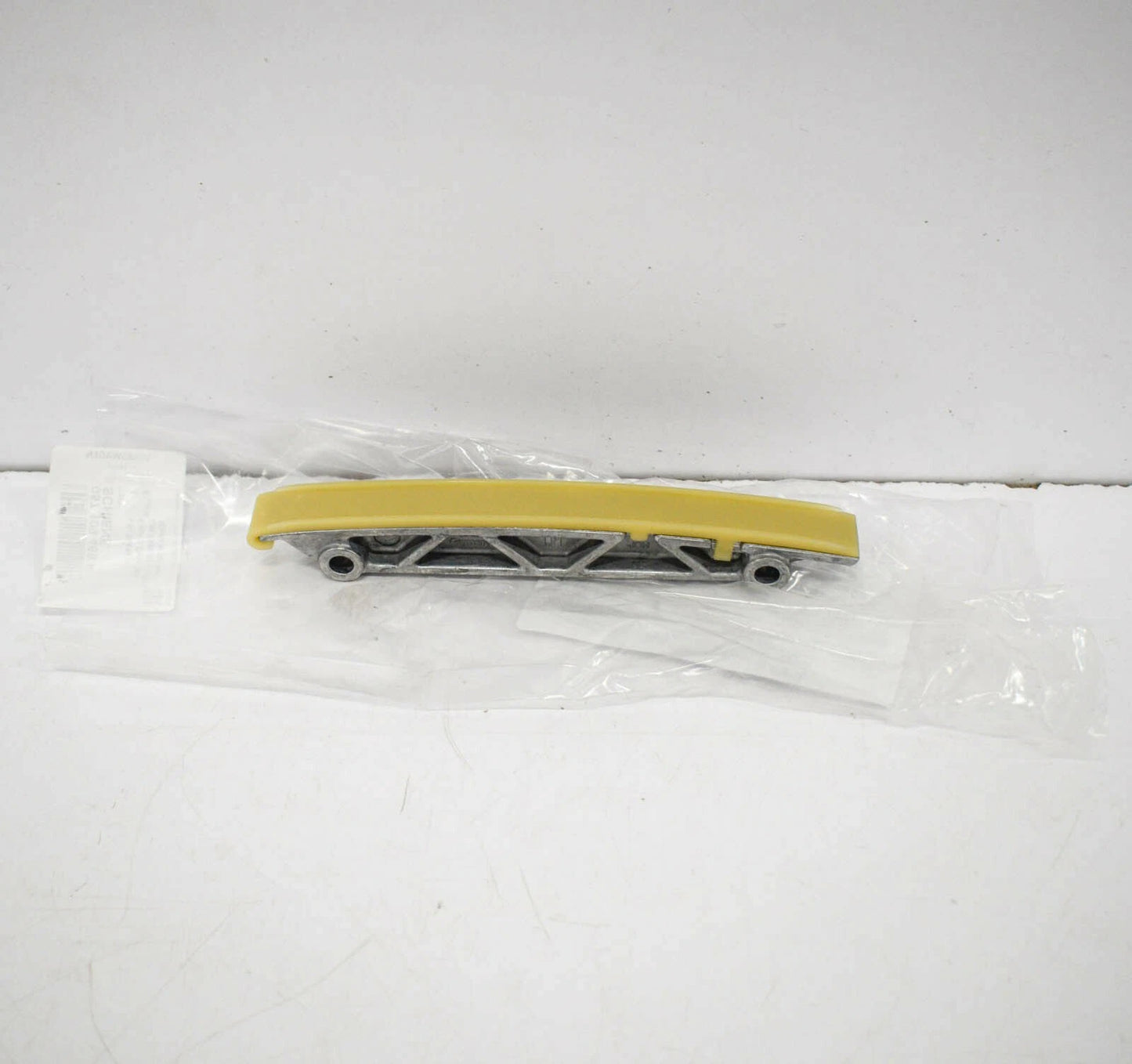 NEW AUDI A4 B8 TIMING CHAIN GUIDE 057109469H 2011 ORIGINAL