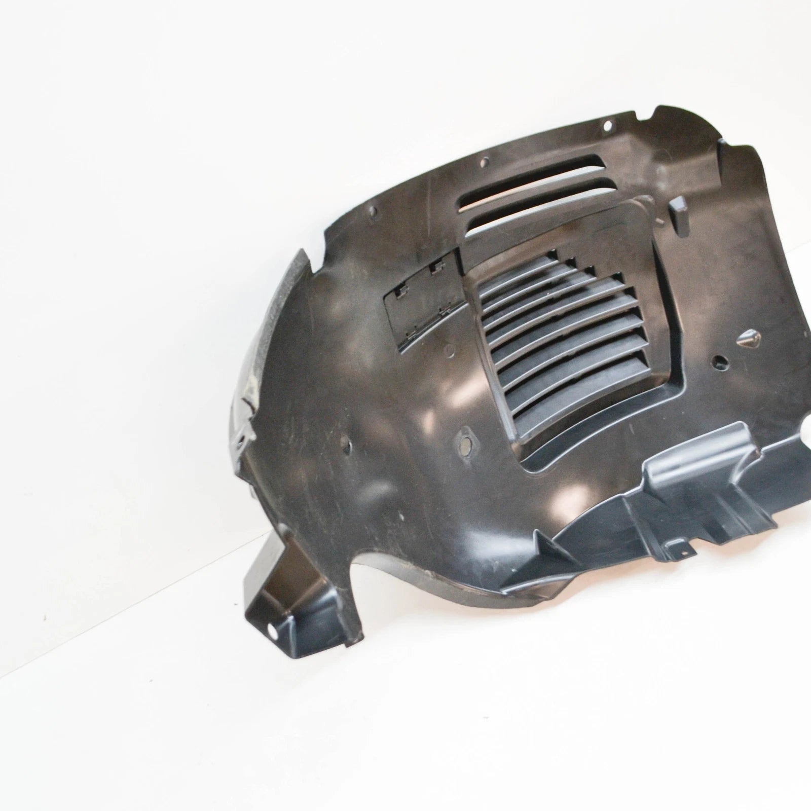 NEW MB GLE W167 FRONT RIGHT WHEEL HOUSING LINER FRONT PART A1676901608