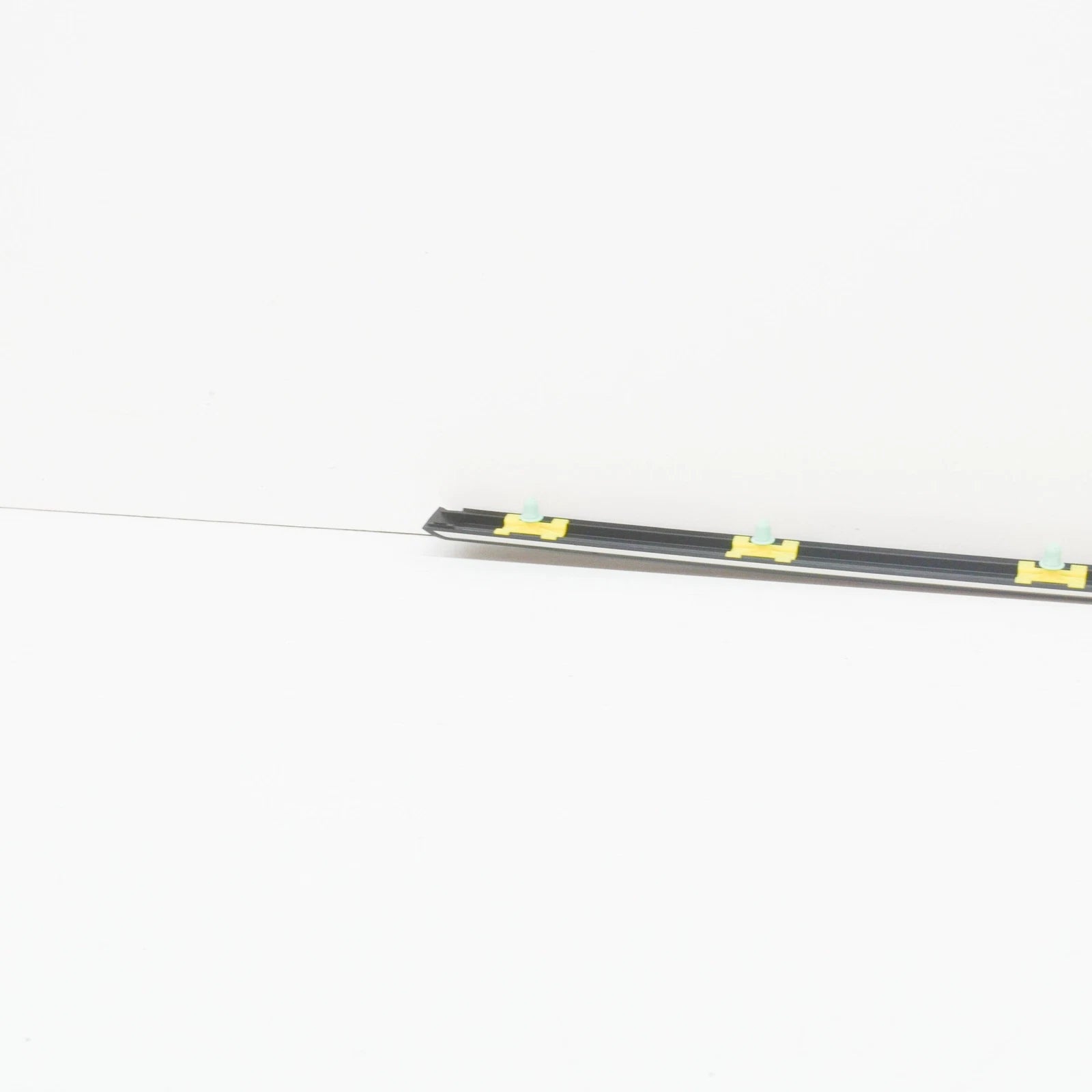 NEW BMW 7 E38 REAR LEFT DOOR MOULDING 51138125351 8125351 ORIGINAL