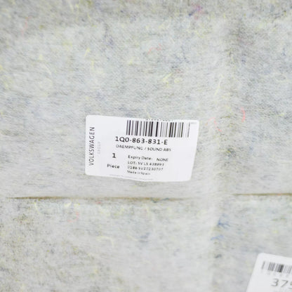 NEW VOLKSWAGEN EOS ENGINE LID SOUND ABSORBER 1Q0863831E ORIGINAL