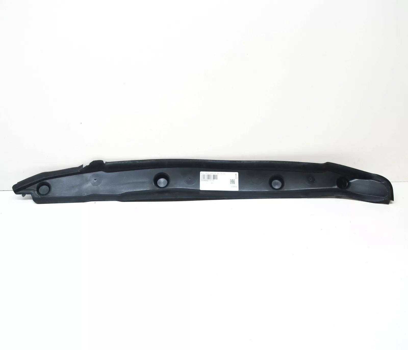 NEW VW T-ROC A11 FRONT LEFT WING PLASTIC SEAL 2GA821111