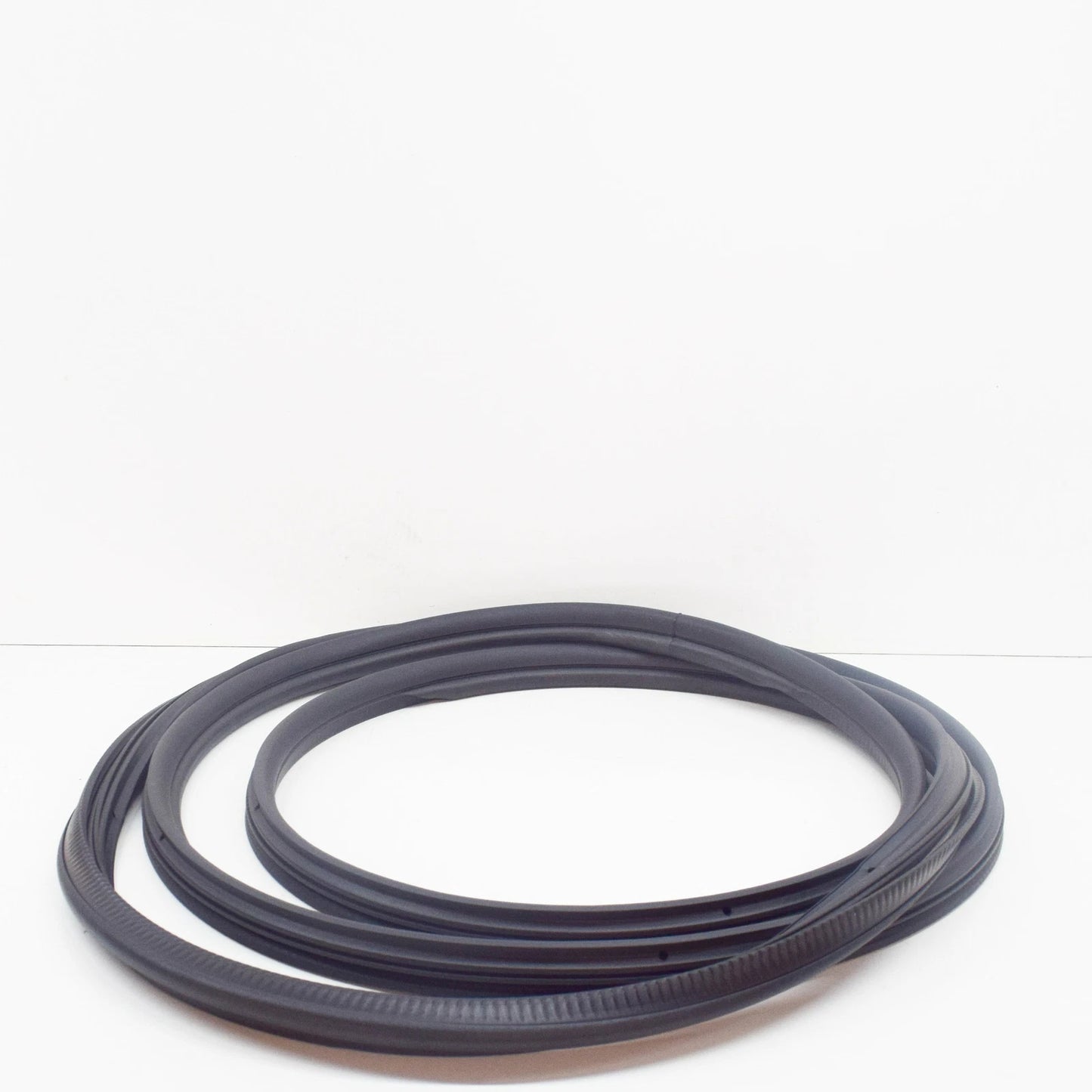 NEW MERCEDES-BENZ VITO W639 LEFT SLIDING DOOR GASKET A6397330698 ORIGINAL