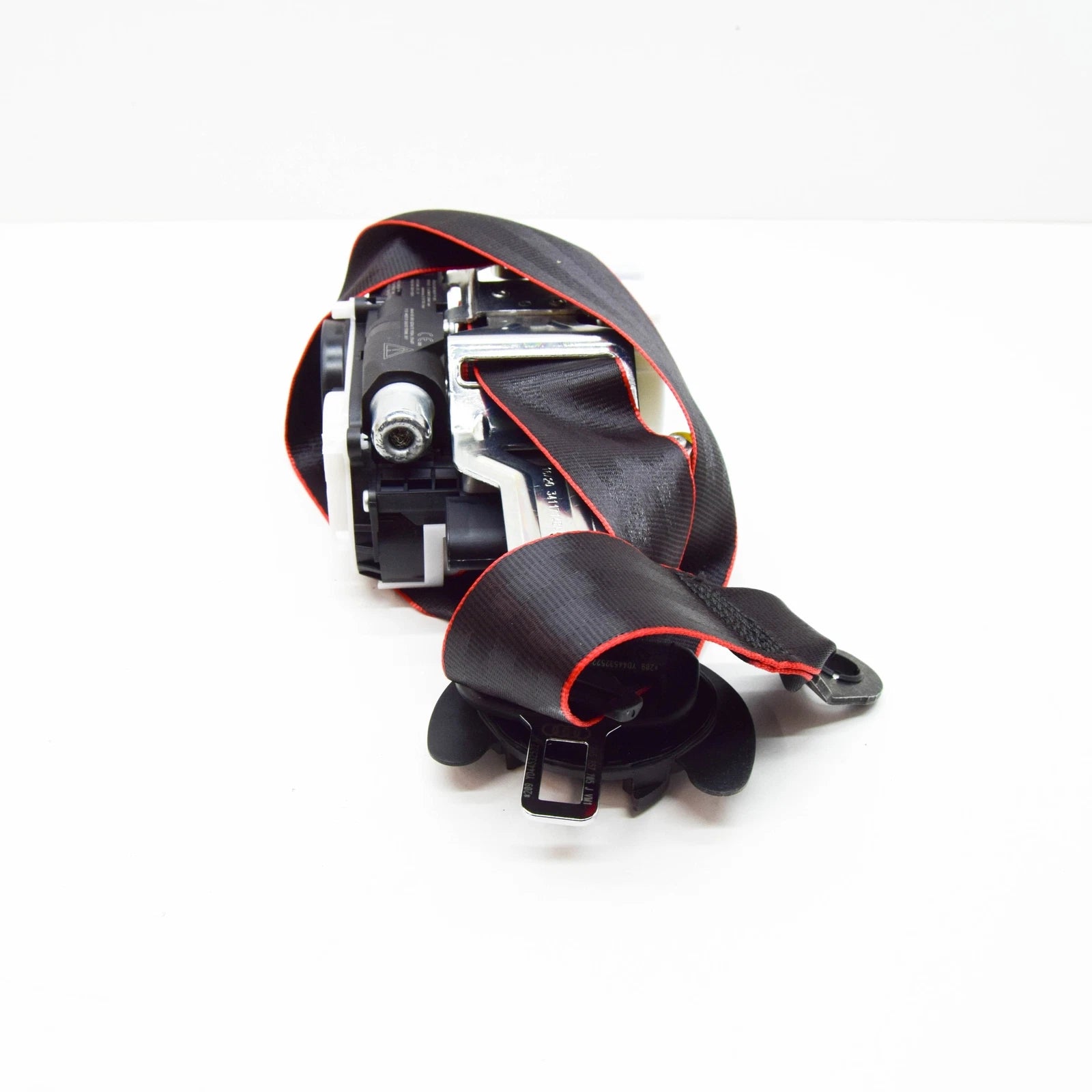 NEW AUDI RS3 FRONT LEFT SEATBELT 8V5857705JVM1 ORIGINAL