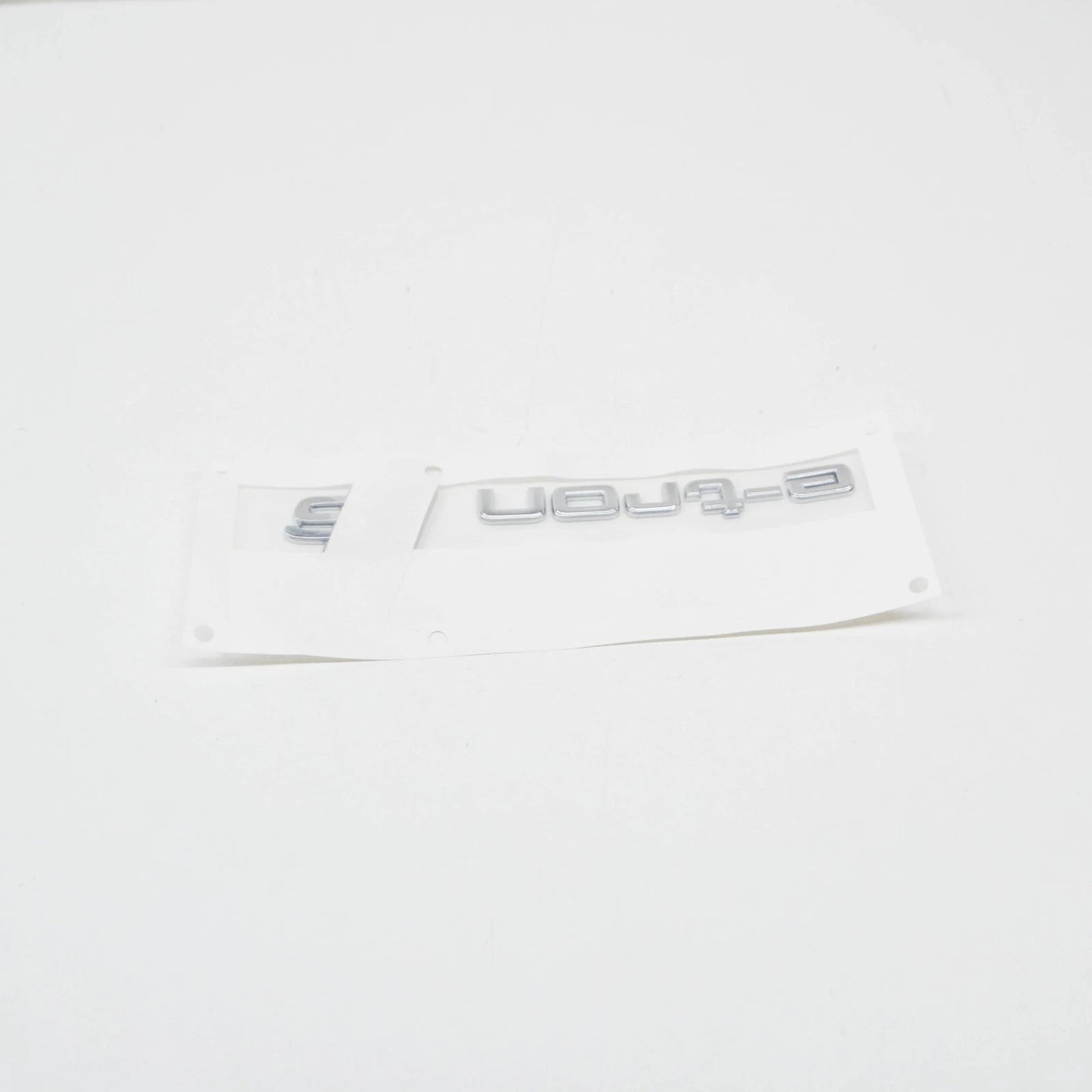 NEW AUDI E-TRON SPORTBACK REAR TRUNK BOOTLID BADGE 4KE8537353Q7 ORIGINAL