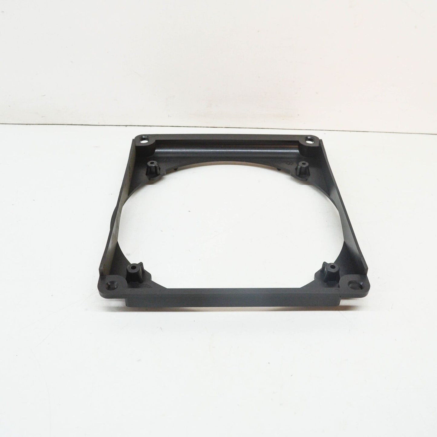 NEW MERCEDES BENZ C W204 AIR BAFFLE A2045051530 ORIGINAL