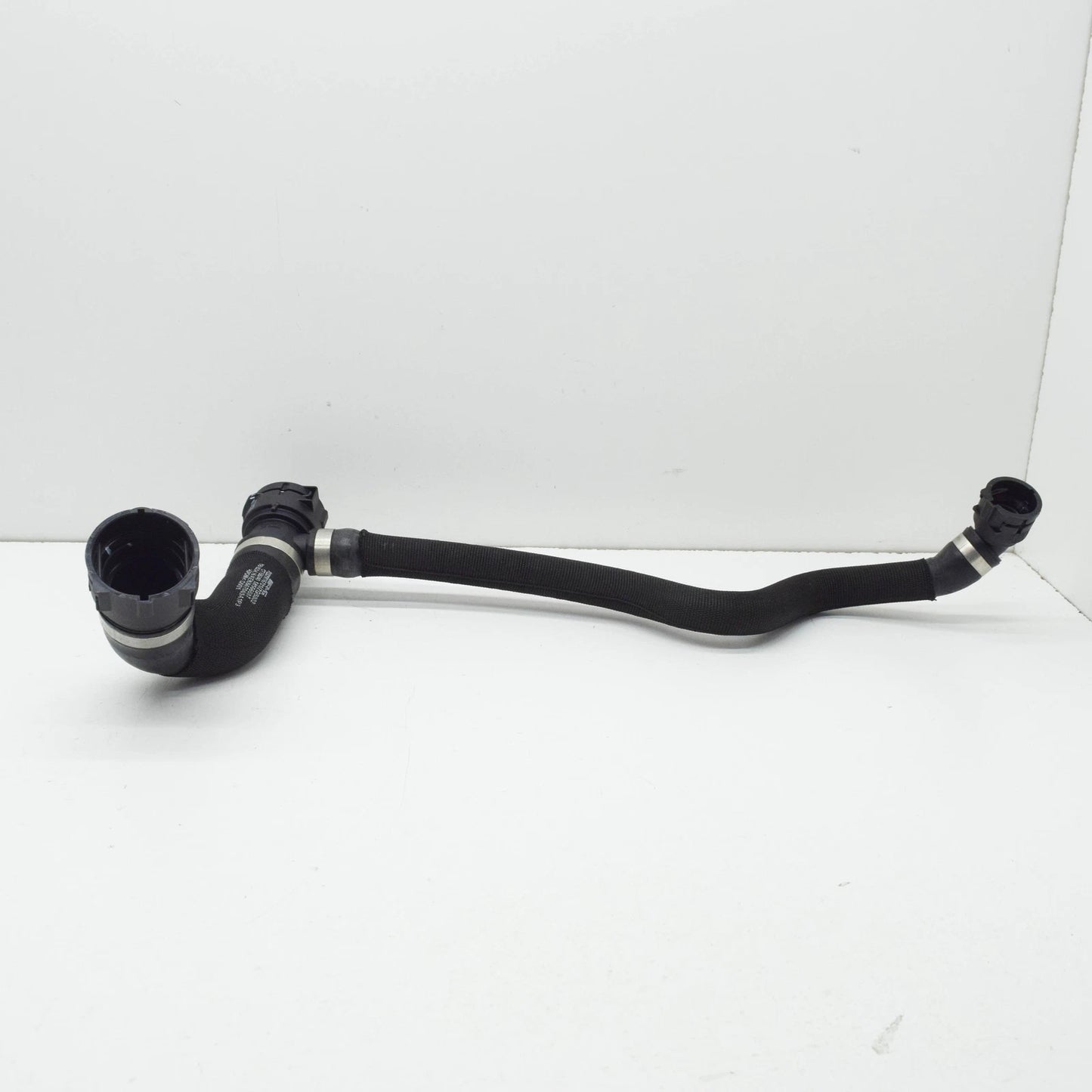 NEW MERCEDES-BENZ S W222 RIGHT COOLANT WATER RADIATOR HOSE A2225016701