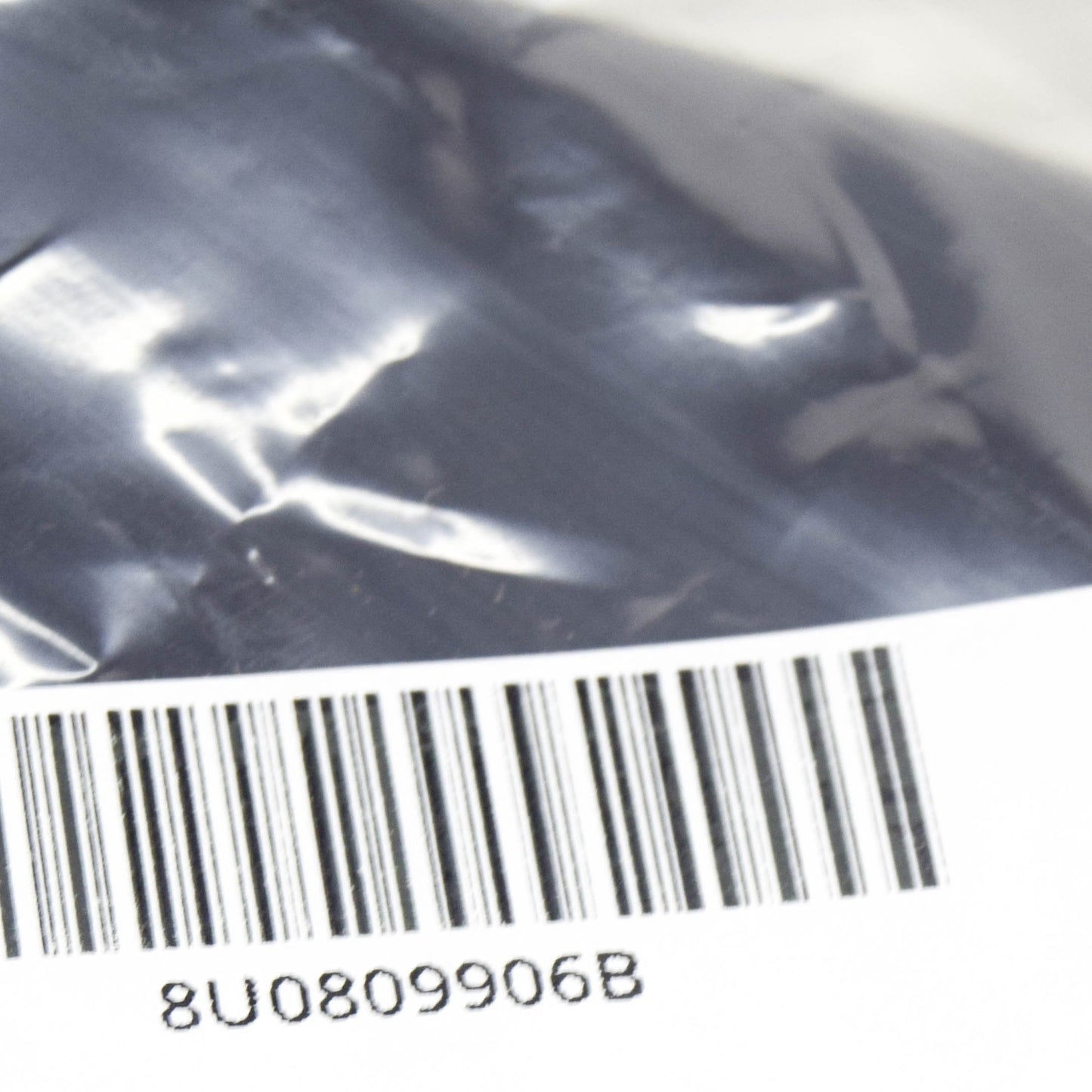 NEW AUDI Q3 8U FUEL TANK DOOR INSERT 8U0809906B ORIGINAL