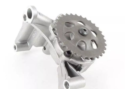 NEW AUDI A3 8P OIL PUMP 06A115105B ORIGINAL