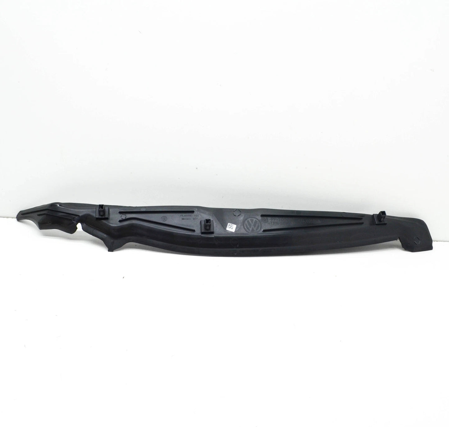 NEW VOLKSWAGEN JETTA MK7 FRONT RIGHT WING PLASTIC COVER 17A821112B