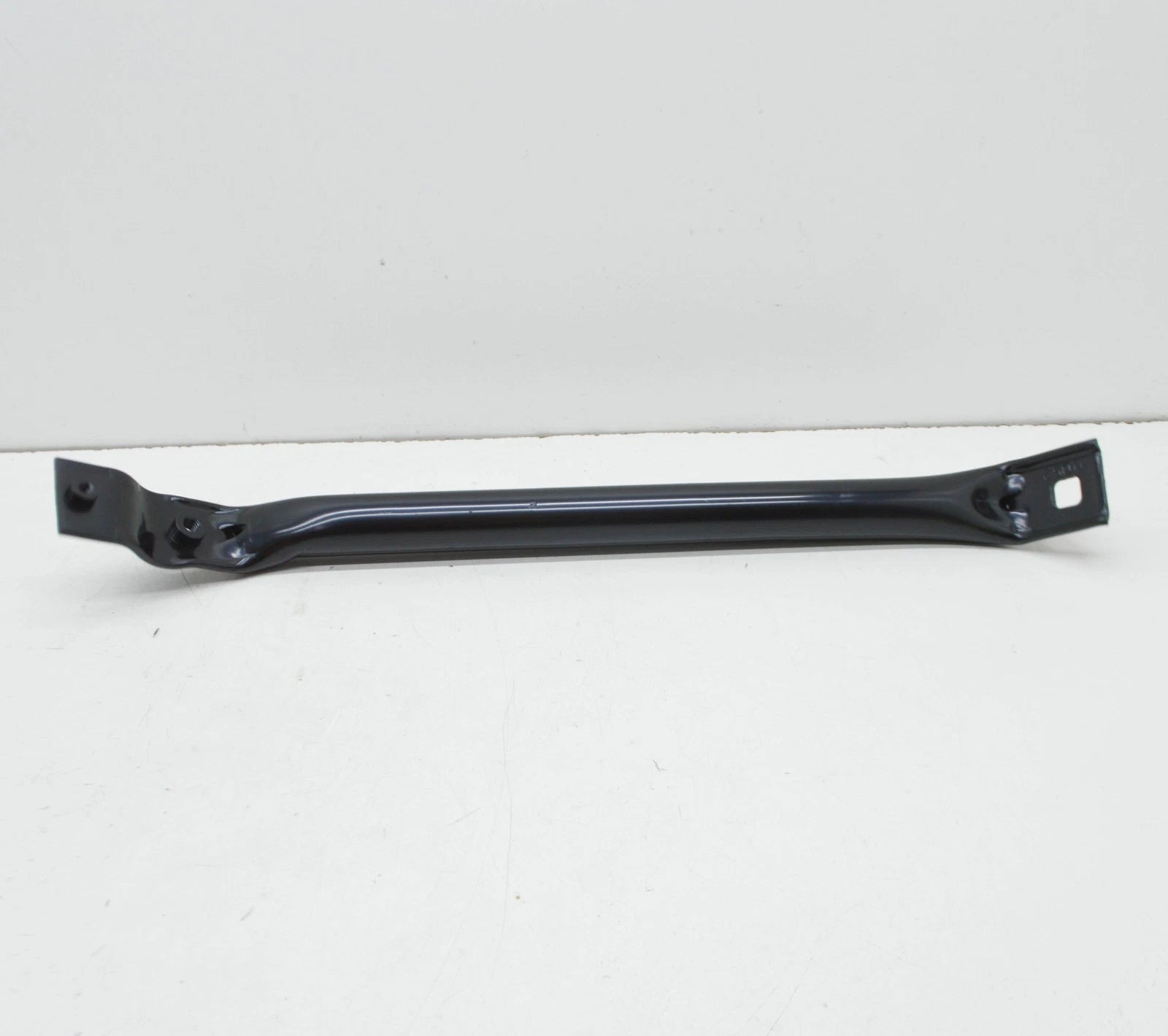 NEW BMW X5 G05 FRONT PANEL LEFT LOWER SUPPORT BRACE 51647469801 ORIGINAL