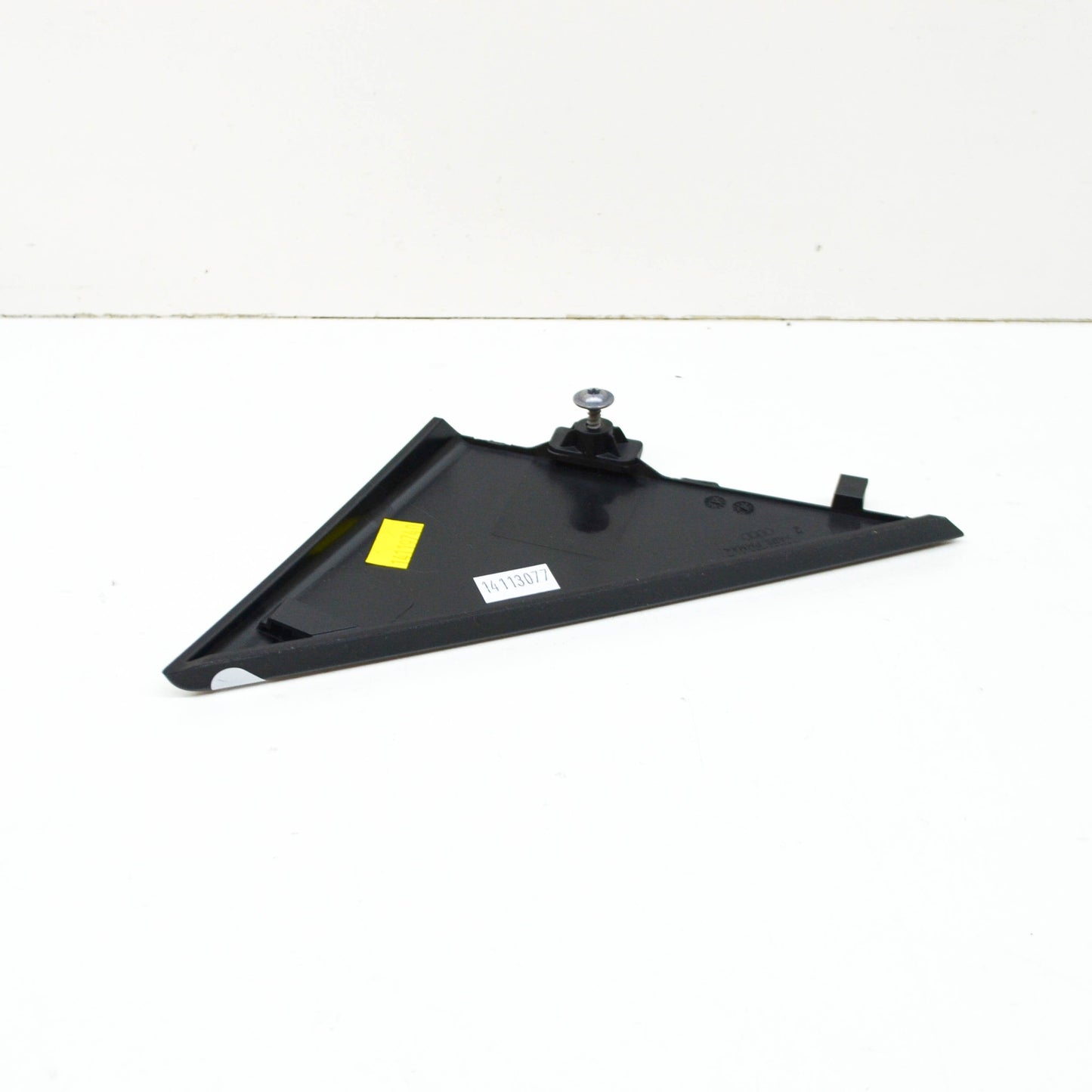 NEW AUDI R8 SPYDER 4S FRONT RIGHT DOOR CORNER TRIM 4S0837638 ORIGINAL