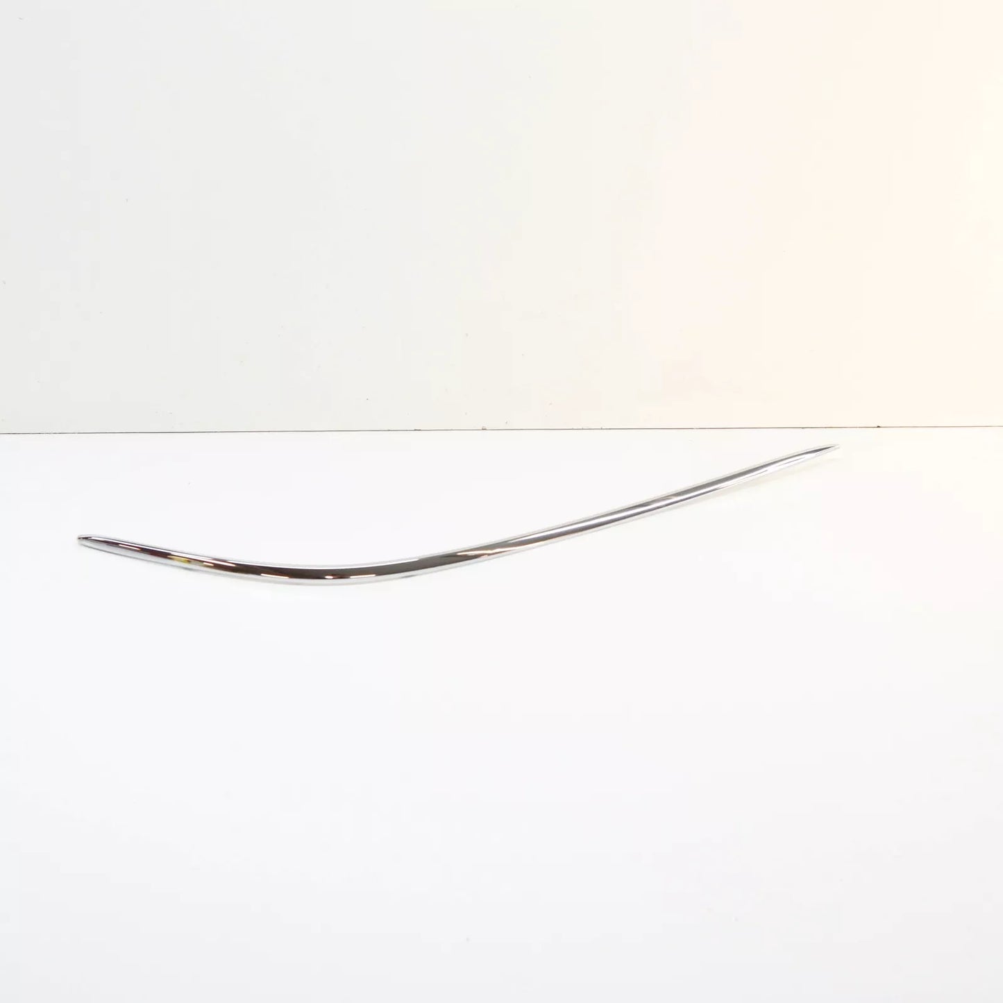 NEW MERCEDES-BENZ S W220 FRONT BUMPER RIGHT CHROME TRIM A2208850674 ORIGINAL