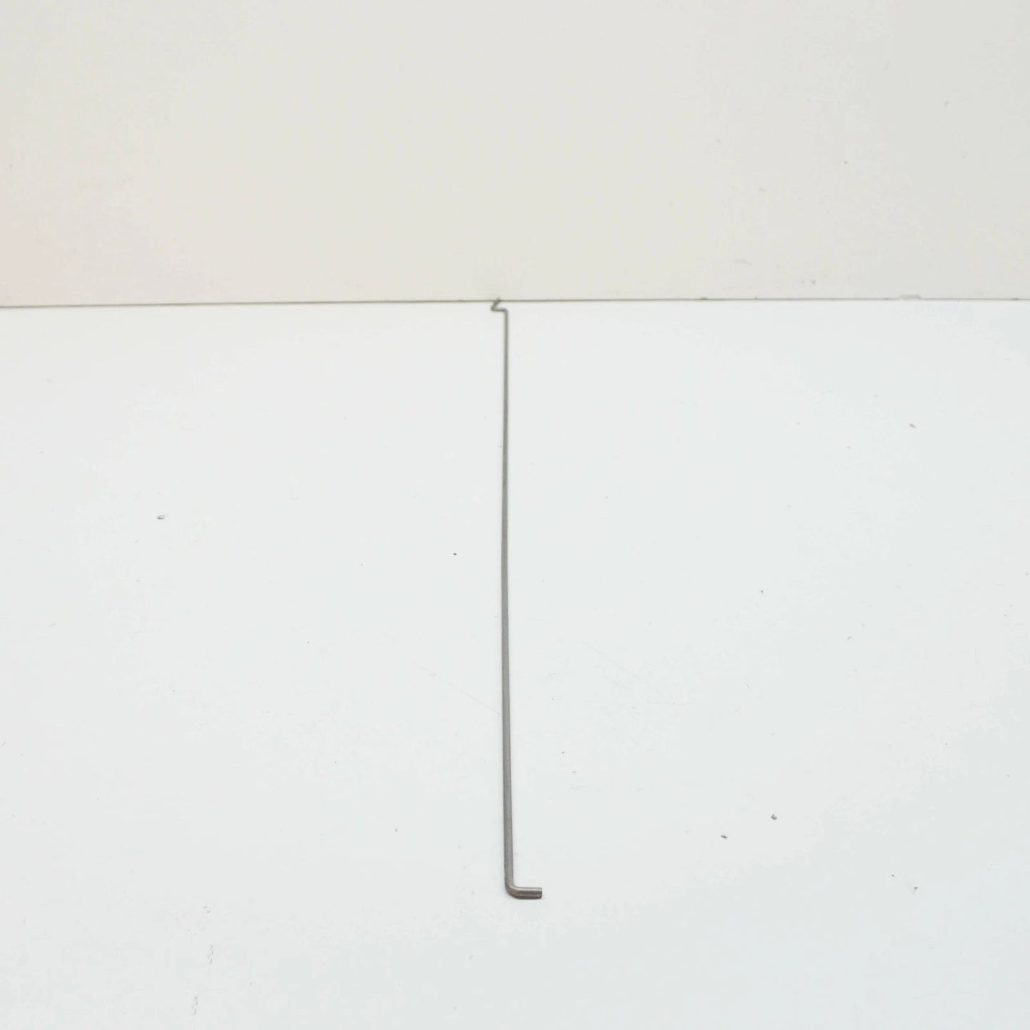 NEW VOLKSWAGEN AMAROK 2H RETAINI9NG ROPE PULL ROD 2H5829217 ORIGINAL