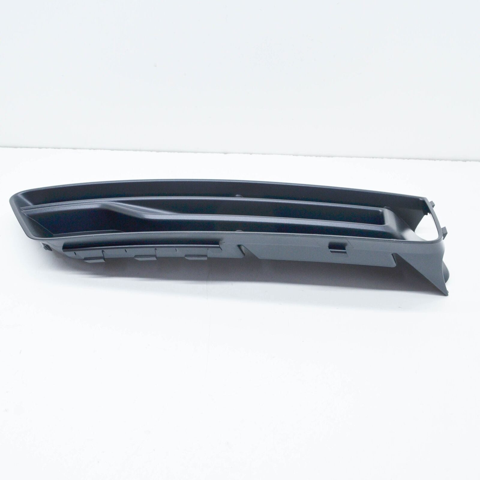NEW AUDI A4 AVANT B9 FRONT BUMPER RIGHT GRILLE 8W0807682P9B9 ORIGINAL