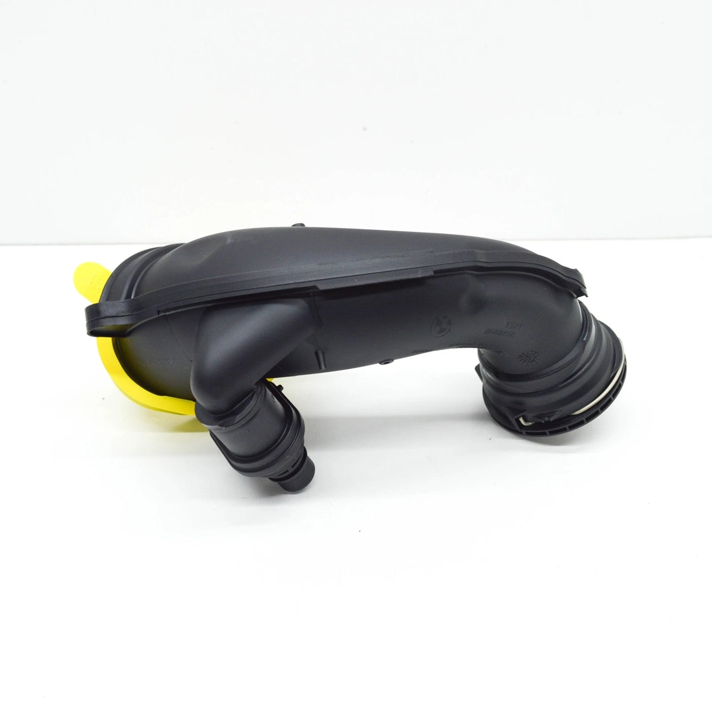 NEW BMW X5 G05 ENGINE AIR INTAKE HOSE RIGHT 13718689758 ORIGINAL