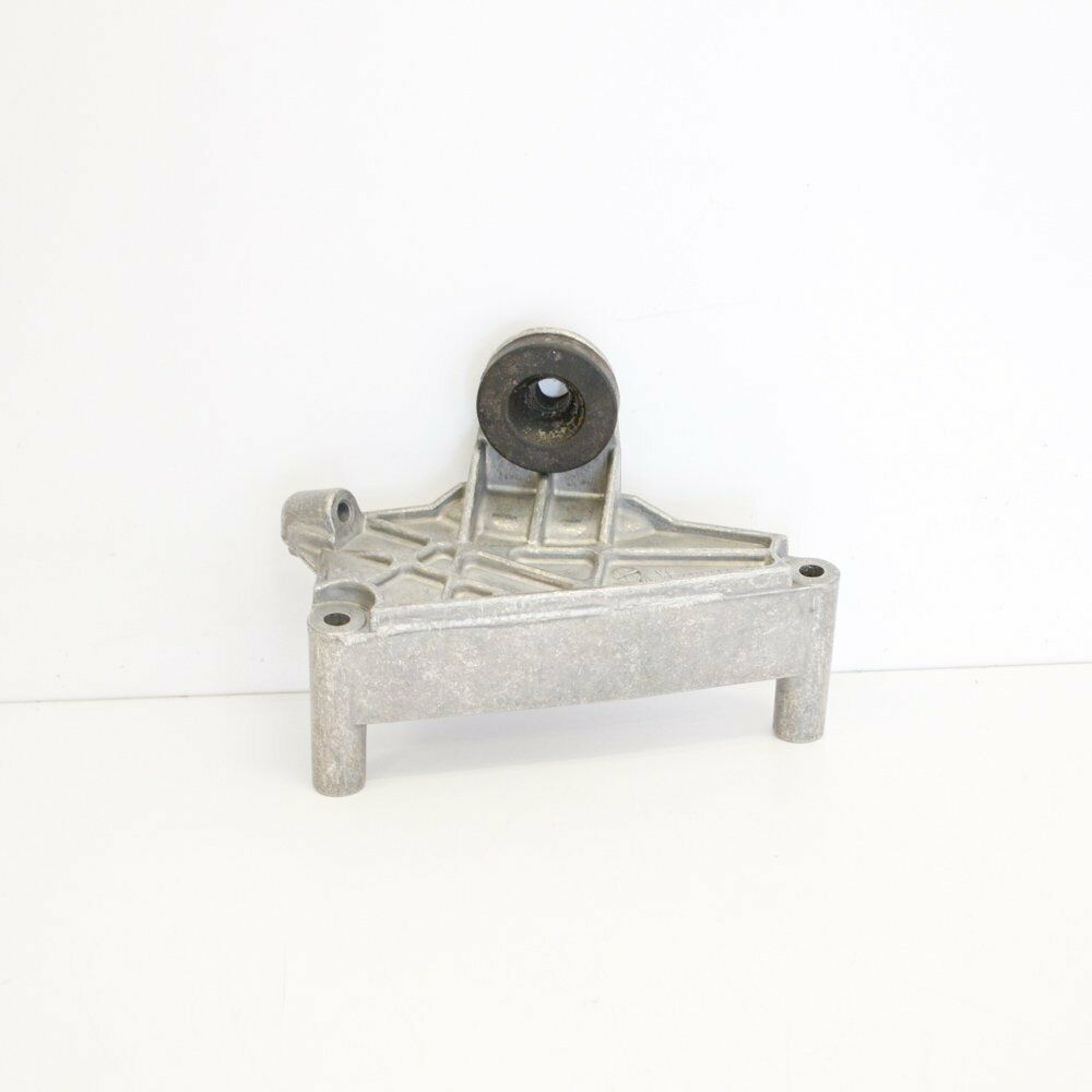 NEW MERCEDES-BENZ E-CLASS W212 ENGINE COVER BRACKET A6420101740 ORIGINAL