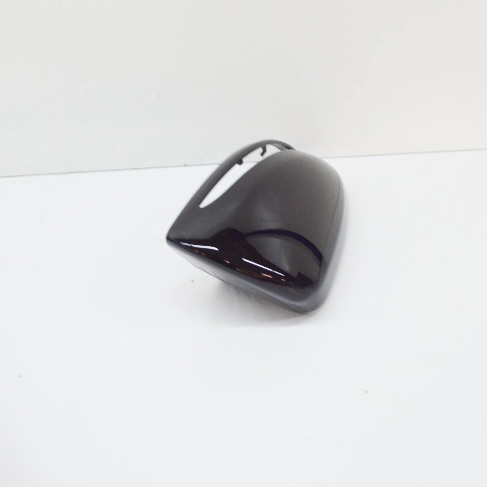 NEW MERCEDES-BENZ C W205 RIGHT WING MIRROR COVER LHD A09981150009040