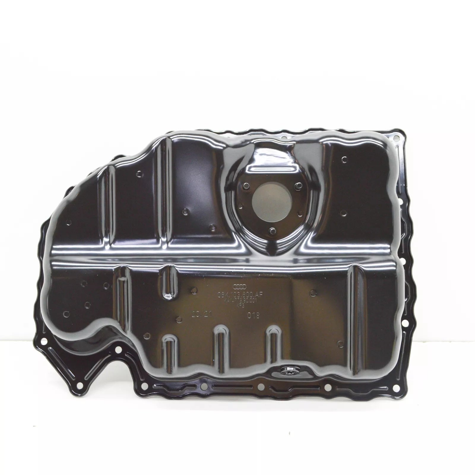 NEW VOLKSWAGEN ARTEON 3H7 ENGINE OIL PAN SUMP LOWER PART 06K103600AF ORIGINAL