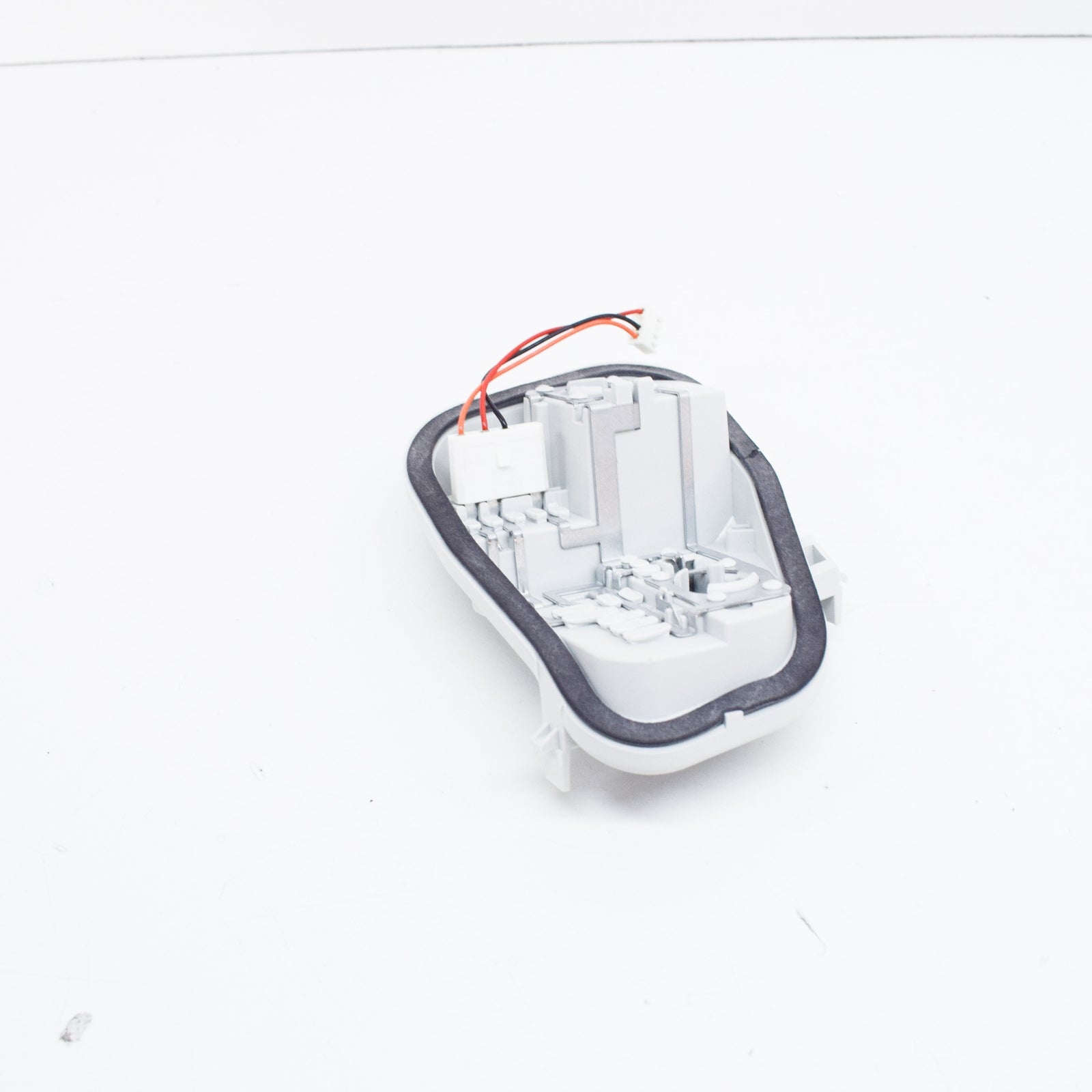 NEW AUDI A6 C6 RIGHT REAR CARRIER TAILIGHT BULB 4F9945222C ORIGINAL