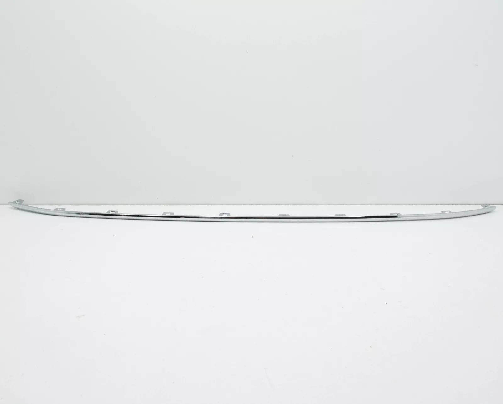 NEW VOLKSWAGEN TIGUAN AD FRONT BUMPER CENTER MOLDING 5NA853101K2ZZ ORIGINAL