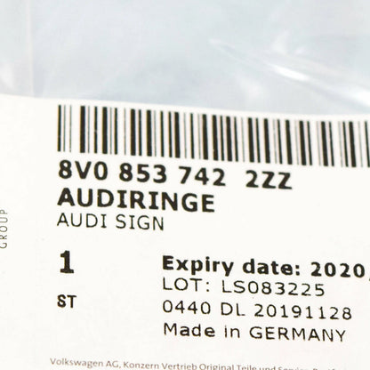 NEW AUDI TT 8S FRONT BONNET EMBLEM BADGE 8V08537422ZZ